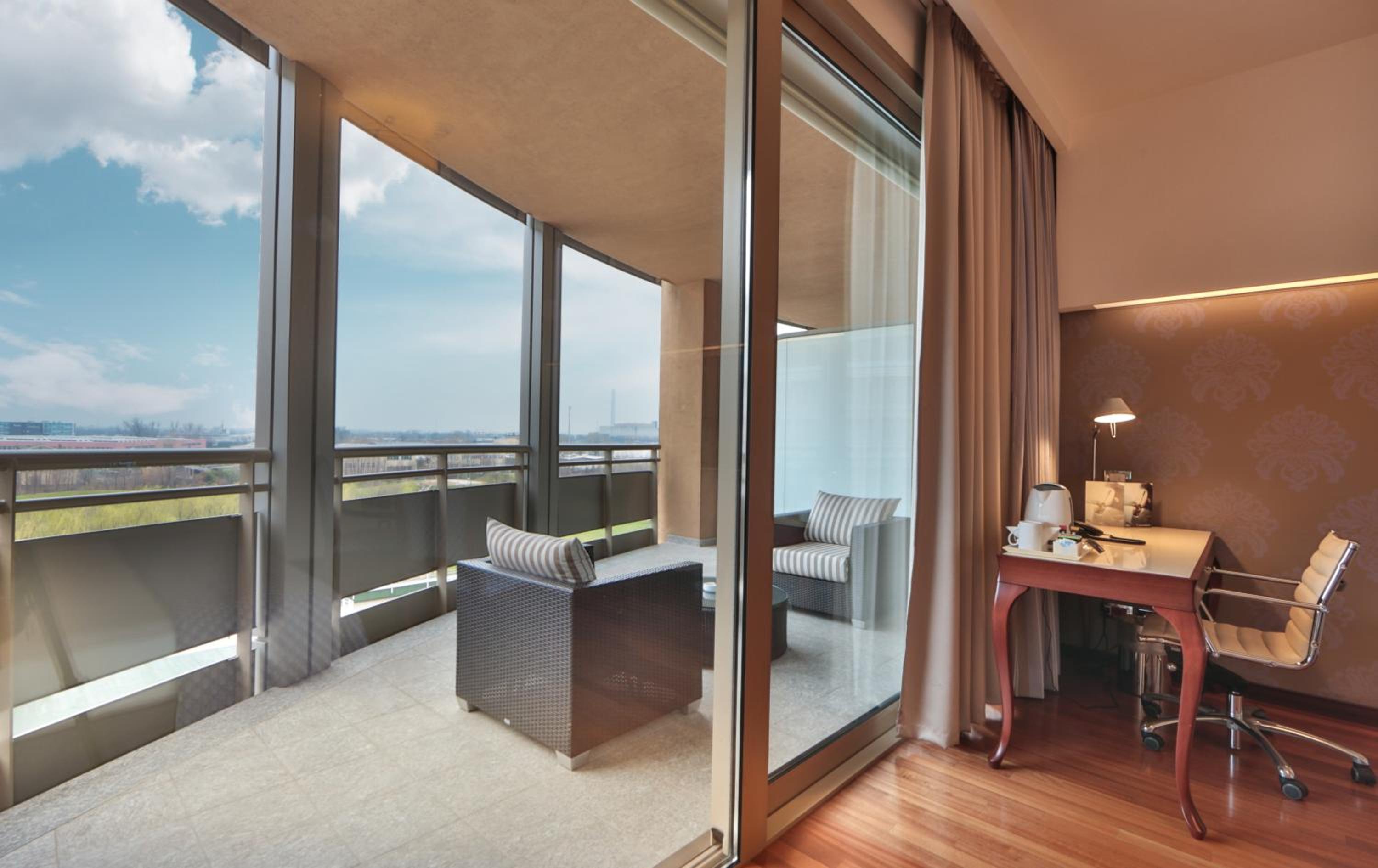 Executive Double Room - Photo 4