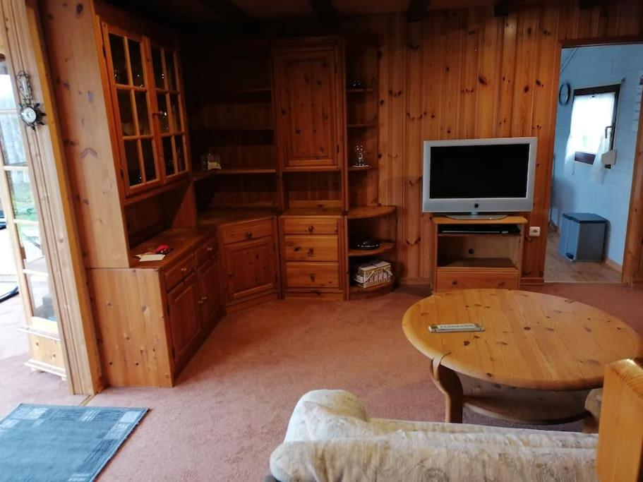 One-Bedroom House photo 2