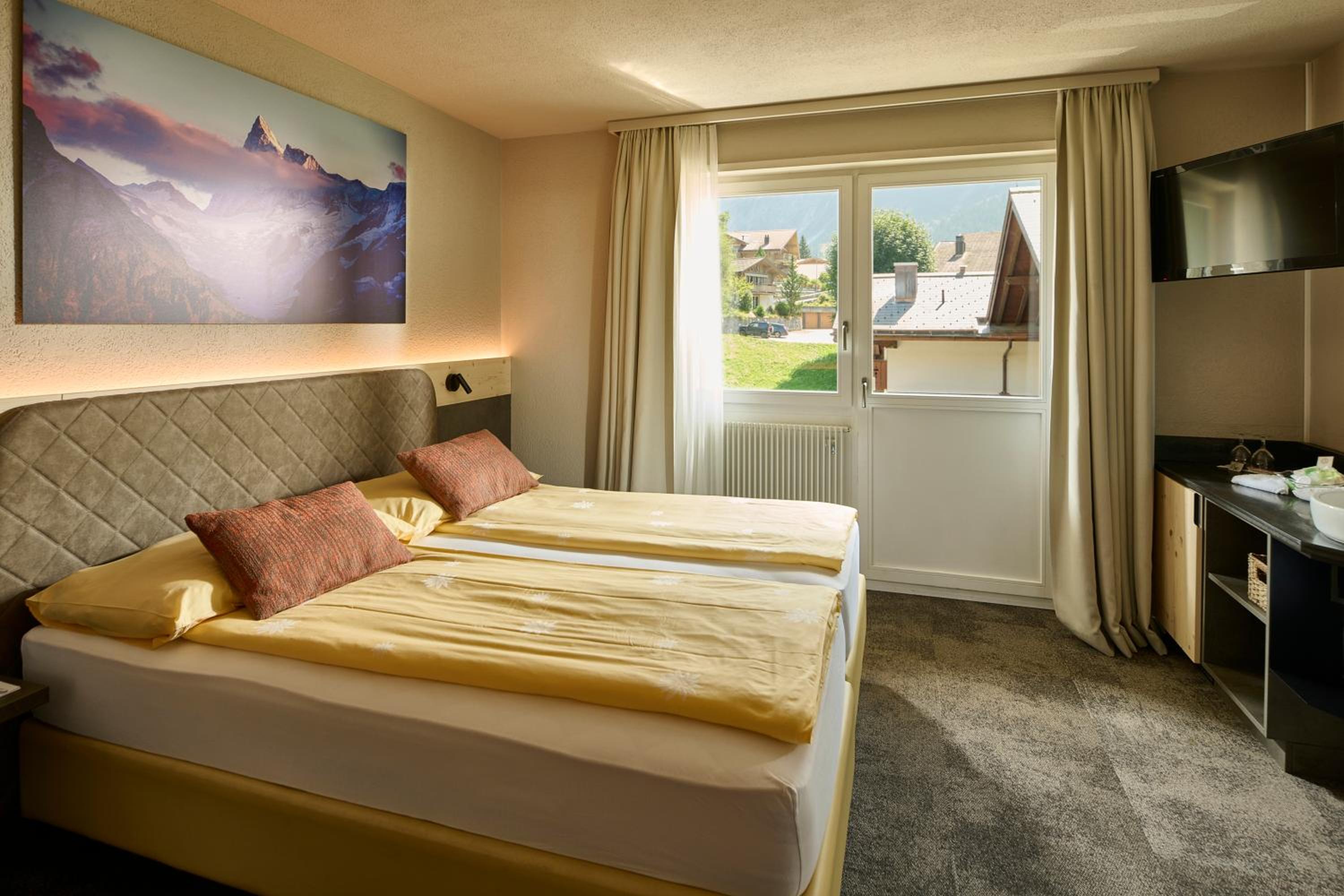 Standard Double Room - Photo 1