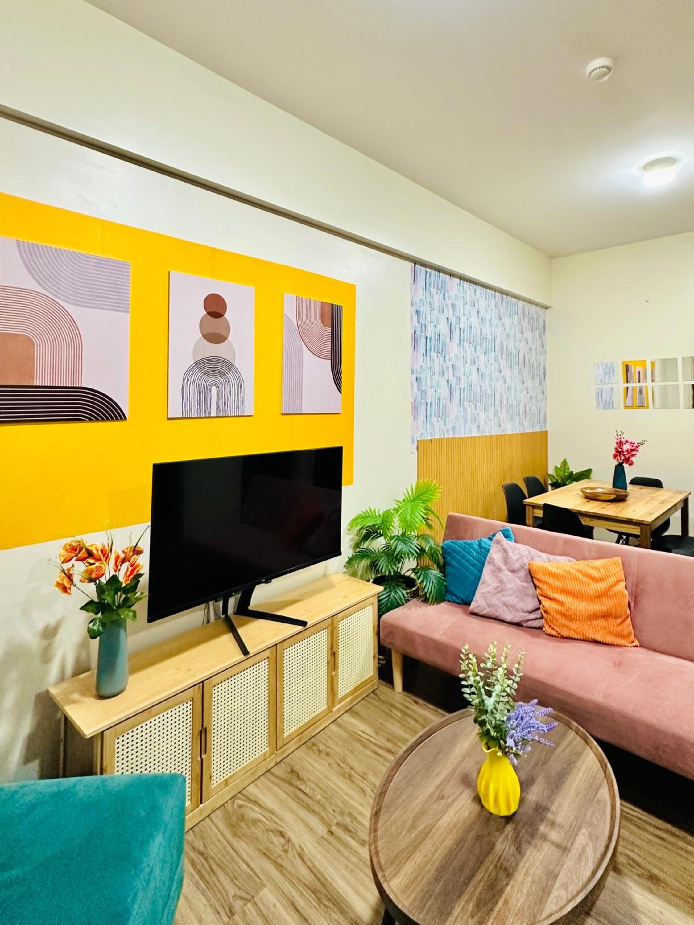 Apartment with Balcony