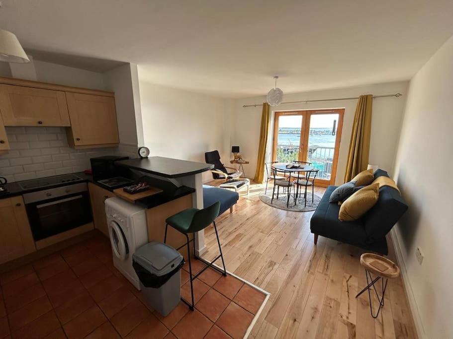 Two-Bedroom Apartment photo 2