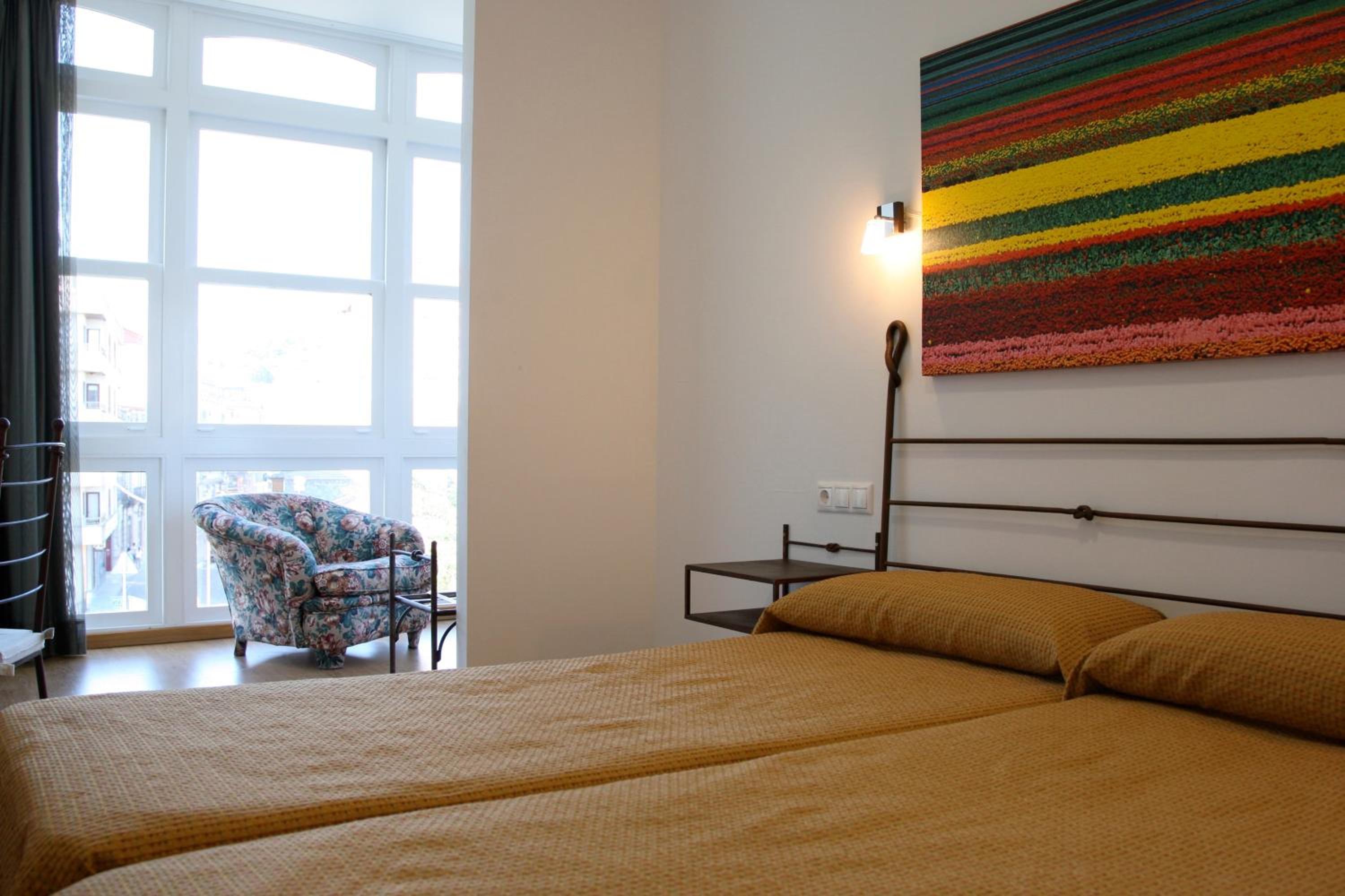 Twin Room with Spa Access photo 3