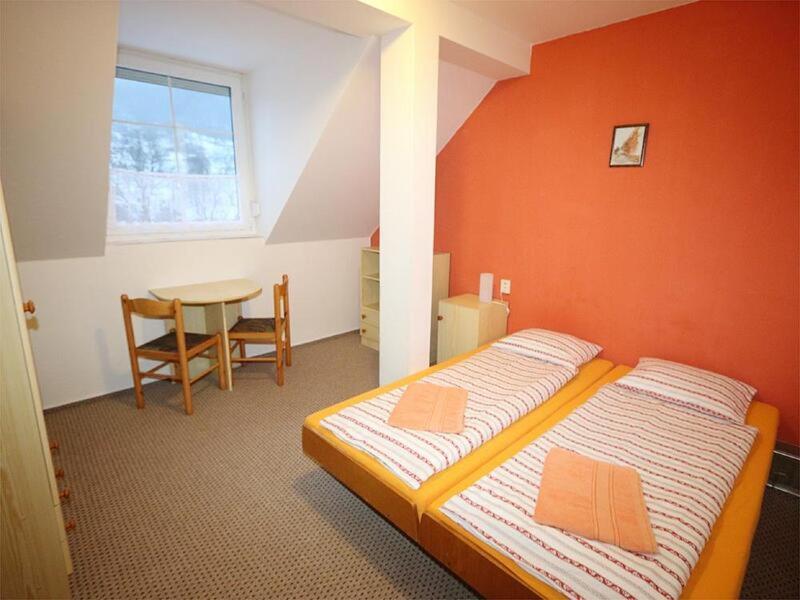 Double Room with Private Bathroom photo 2