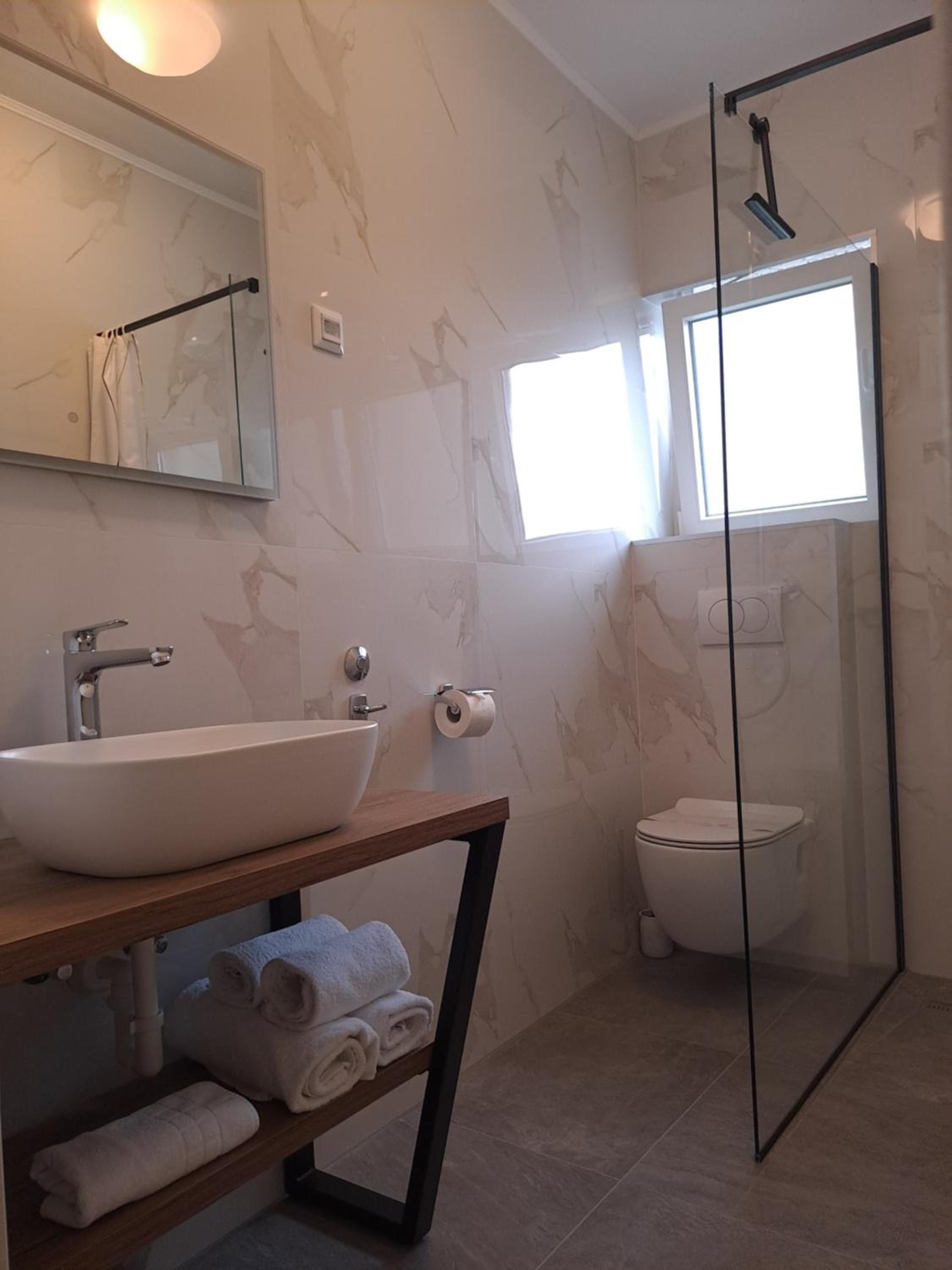 Superior Double Room with Terrace and Sea view  - Photo 5