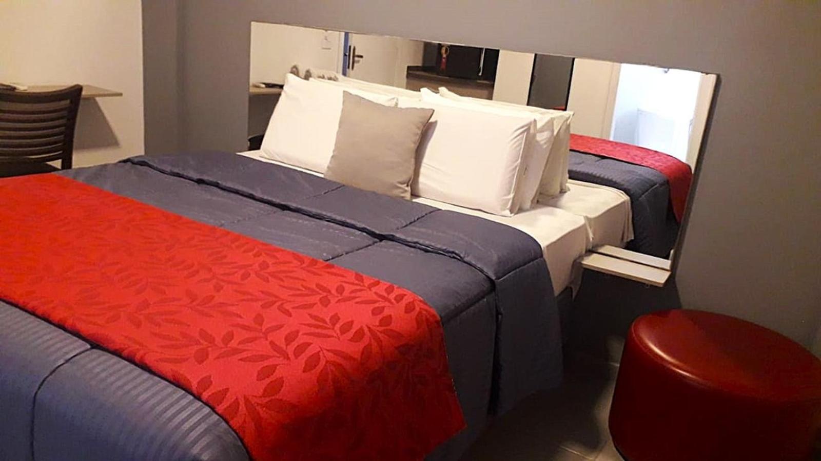 Standard Queen Room photo 1