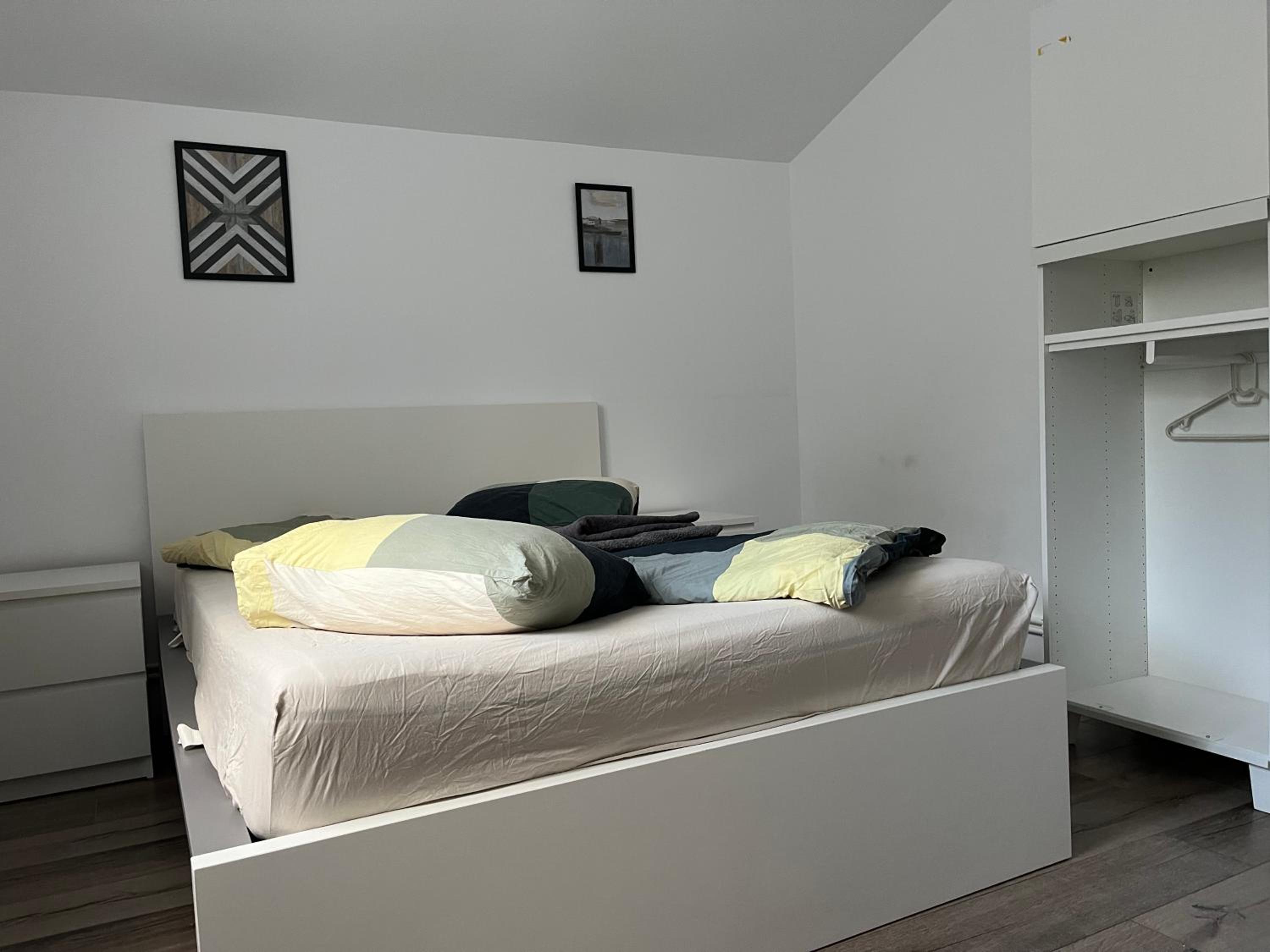 Two-Bedroom Apartment - Photo 7
