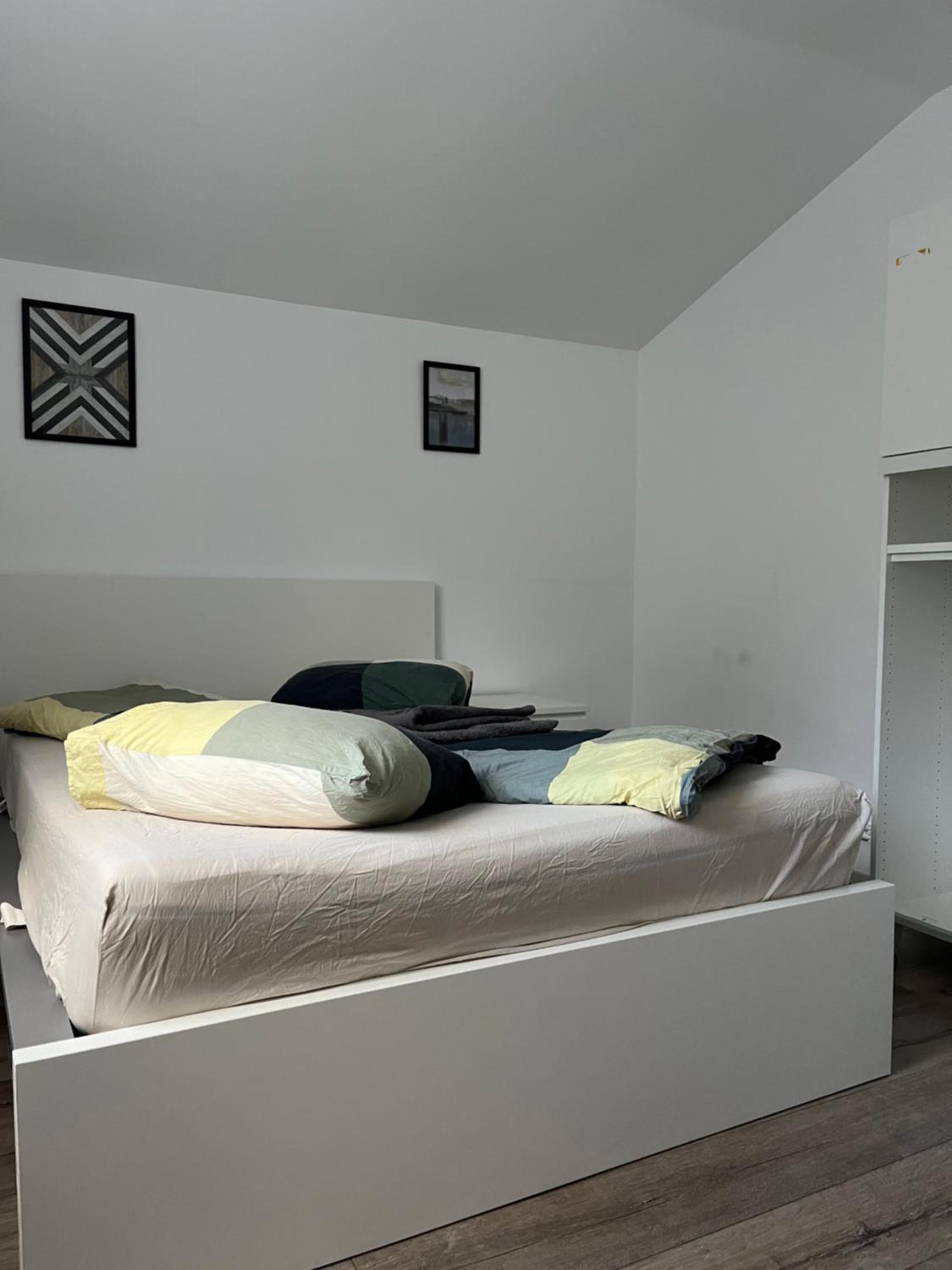 Two-Bedroom Apartment - Photo 8