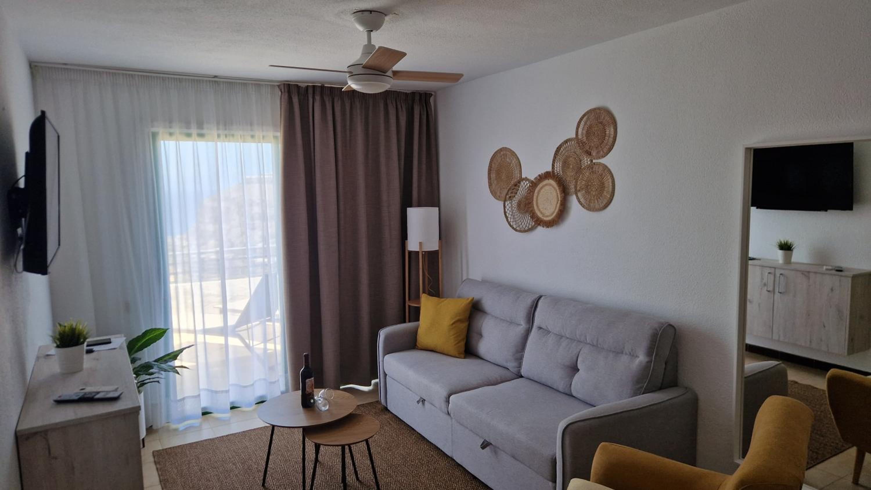 Double Room with Sea View photo 3