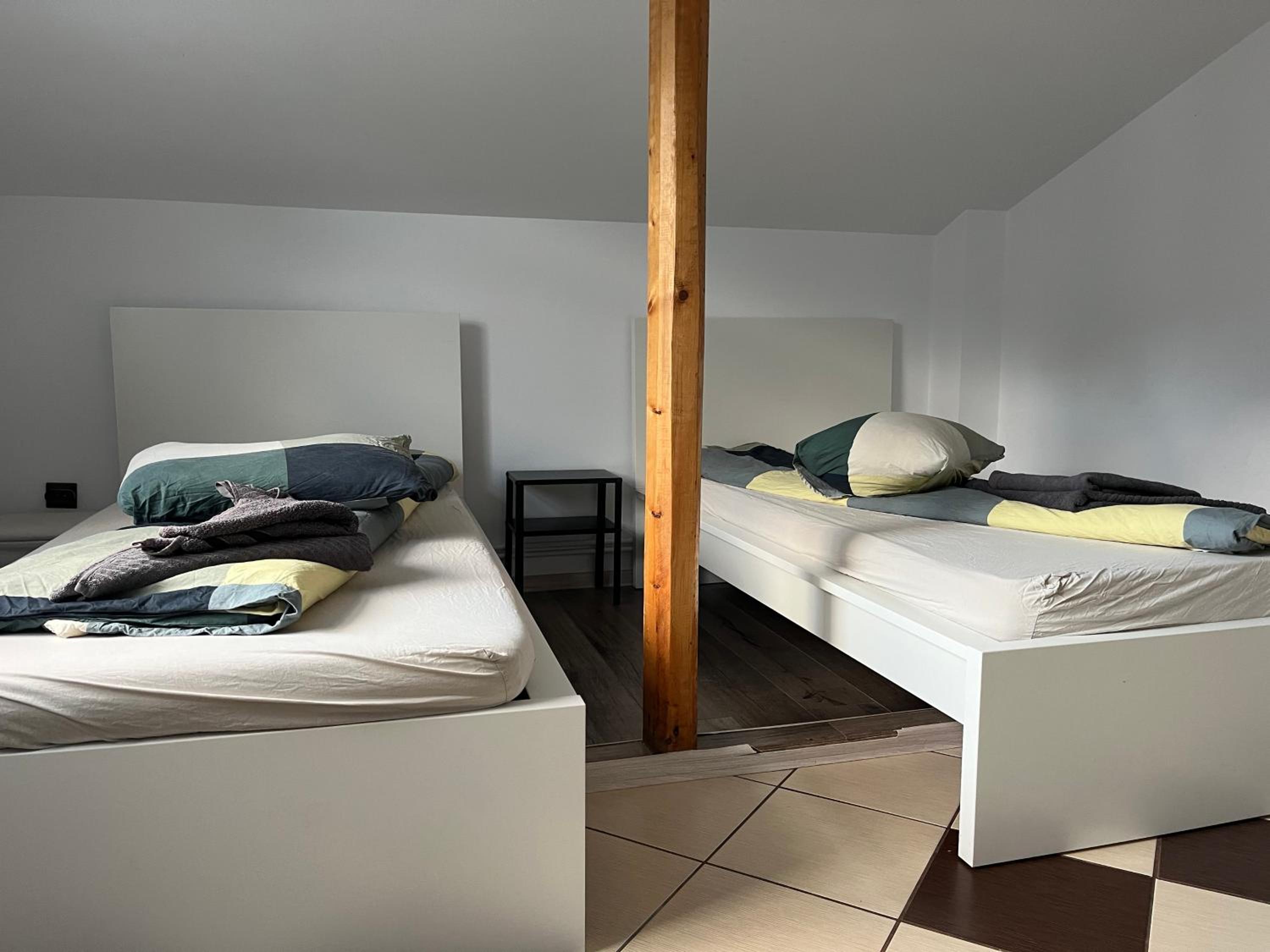 Two-Bedroom Apartment - Photo 31