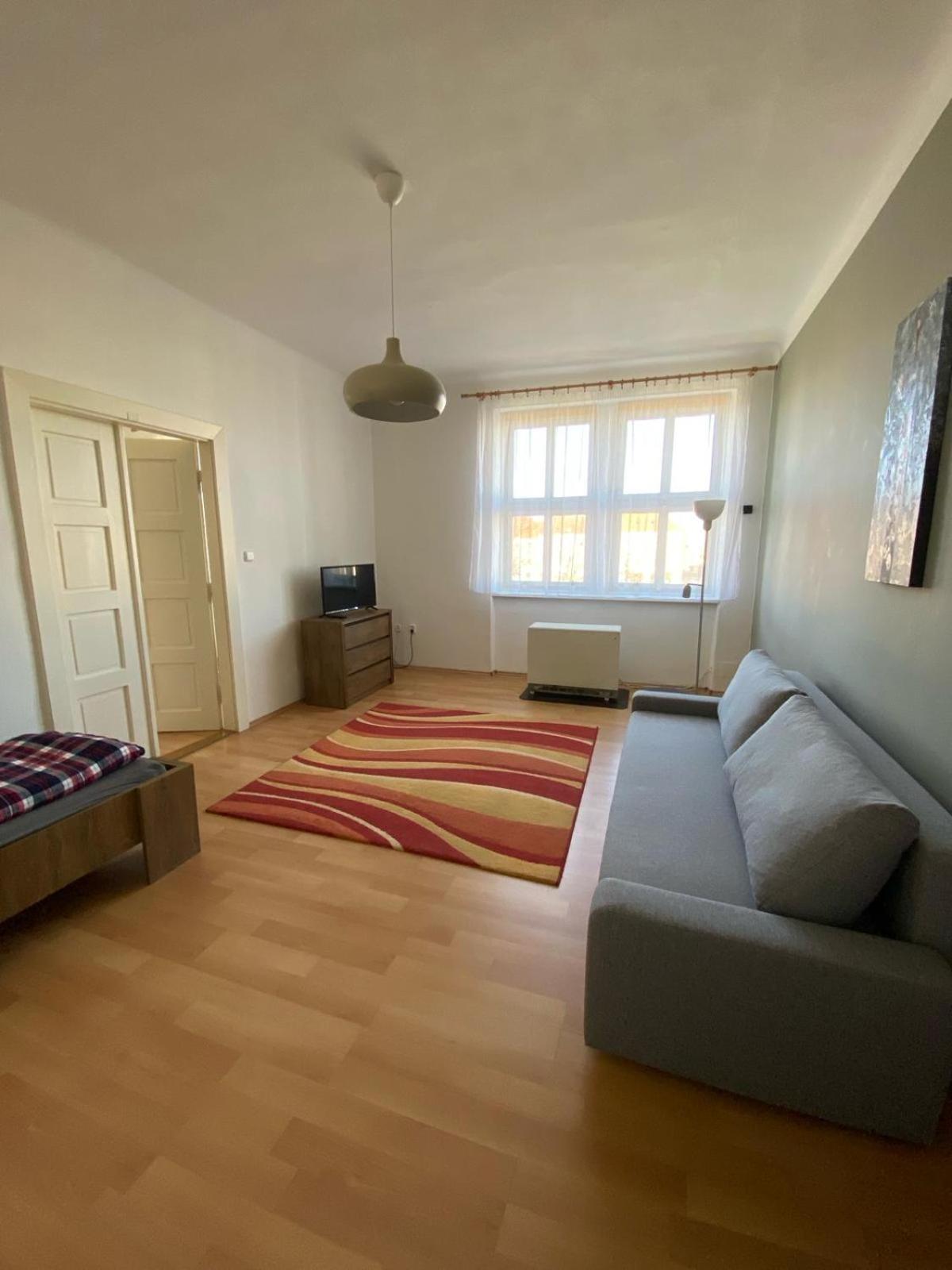 Apartment photo 3
