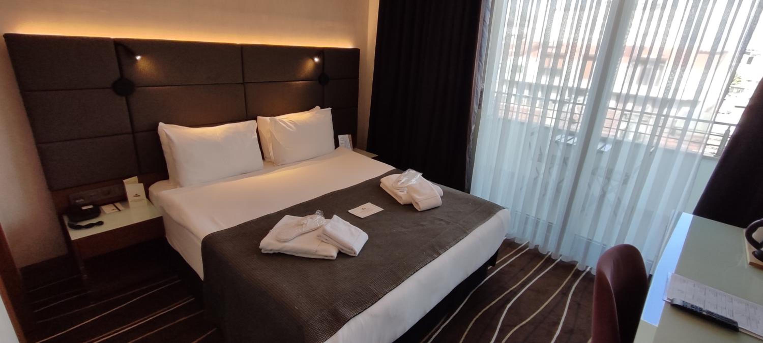 Premium Balcony Room