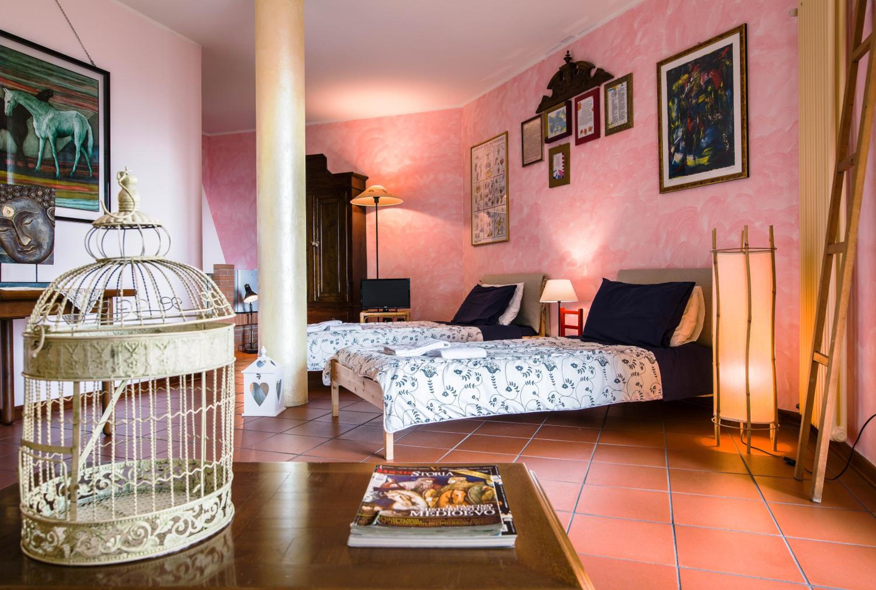Double Or Twin Room With Private Bathroom photo 2