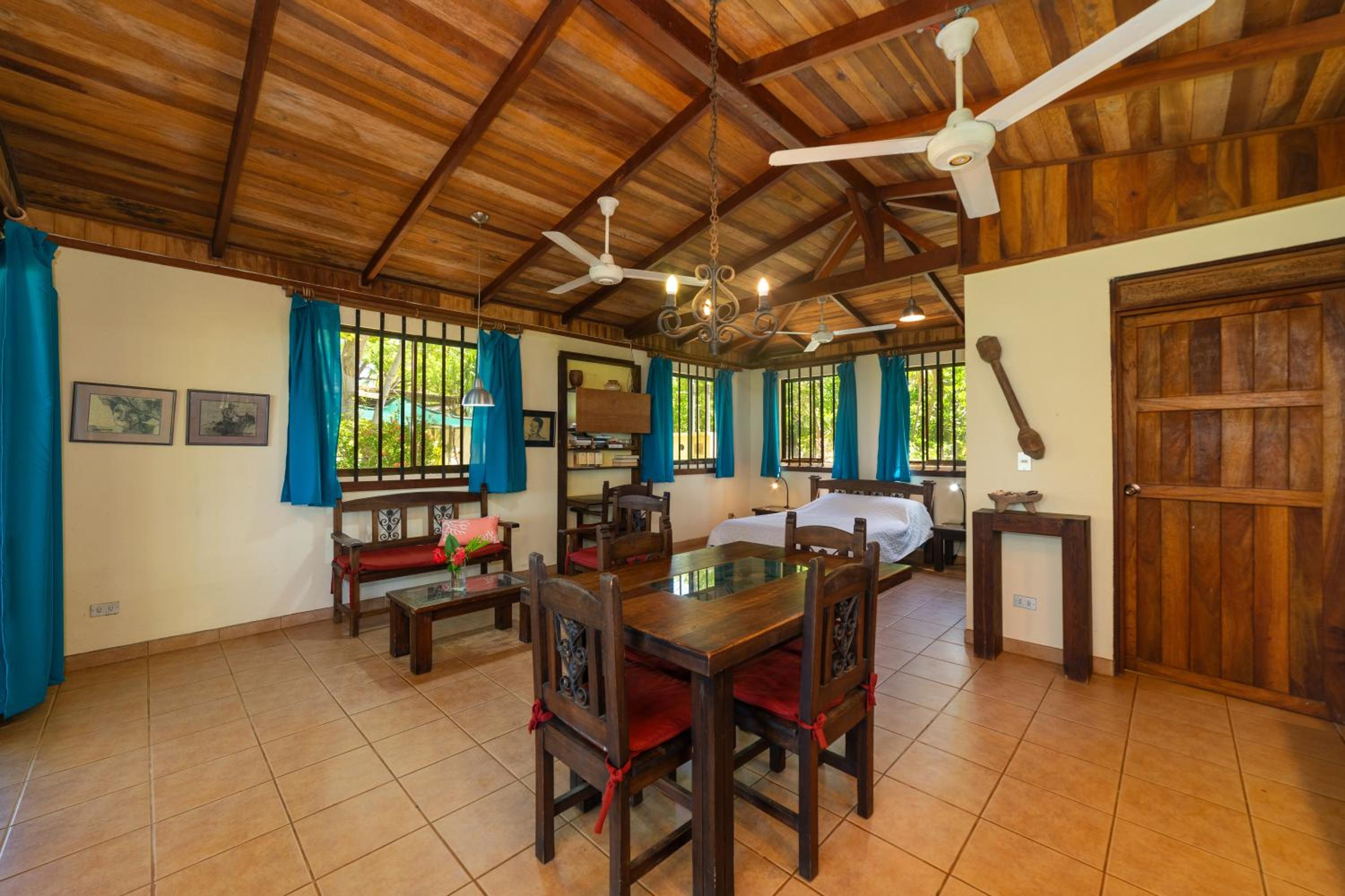 Villa - Beach Front photo 3