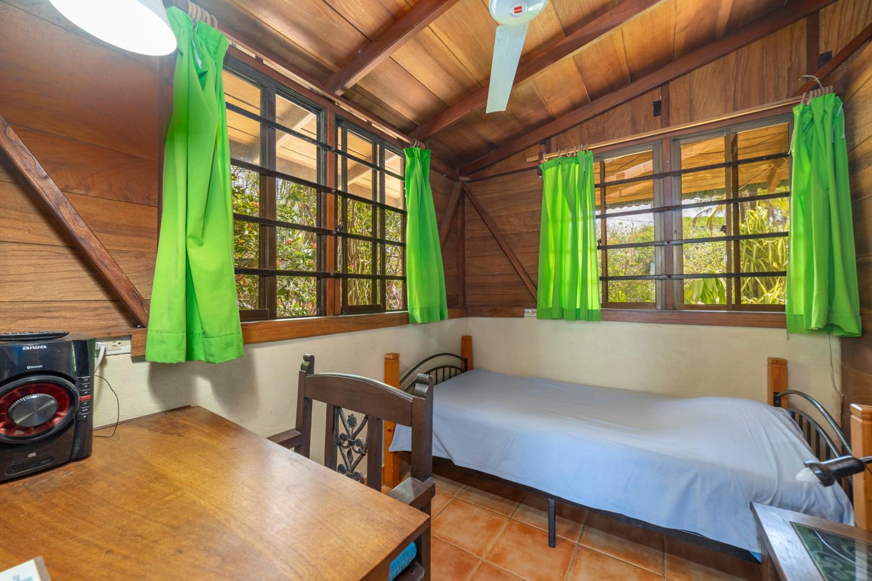Villa - Beach Front photo 2