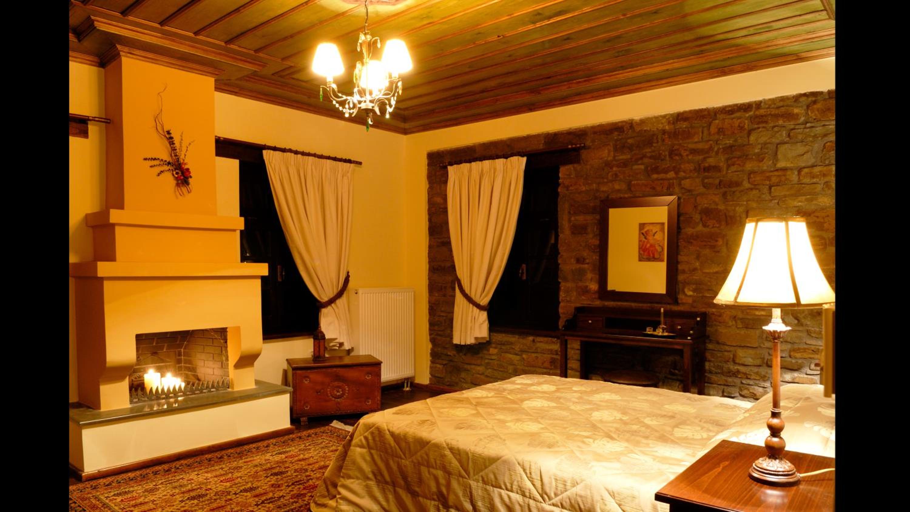 Deluxe Double Room photo 2