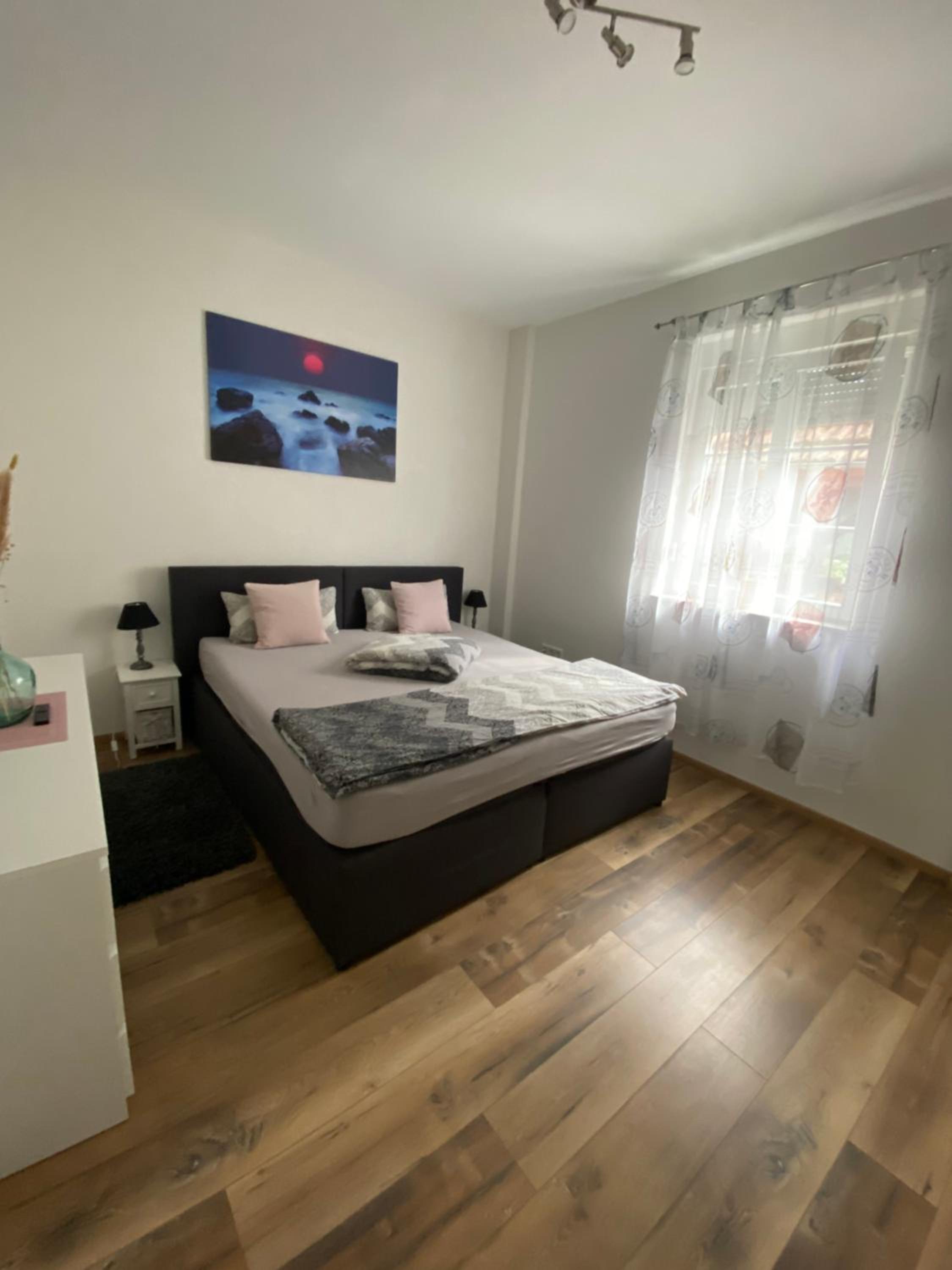 Apartment photo 1