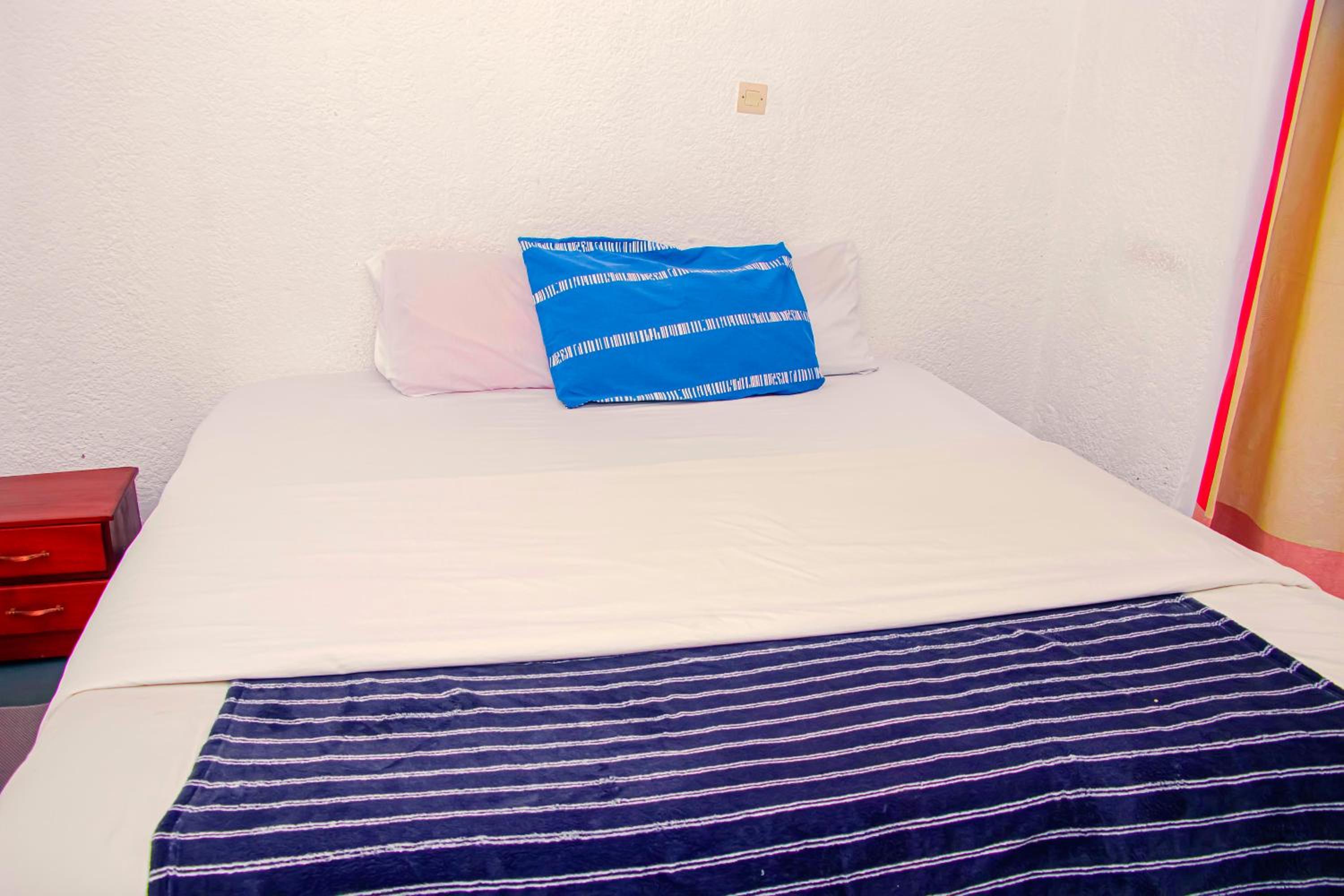 Double Room with Private Bathroom photo 1