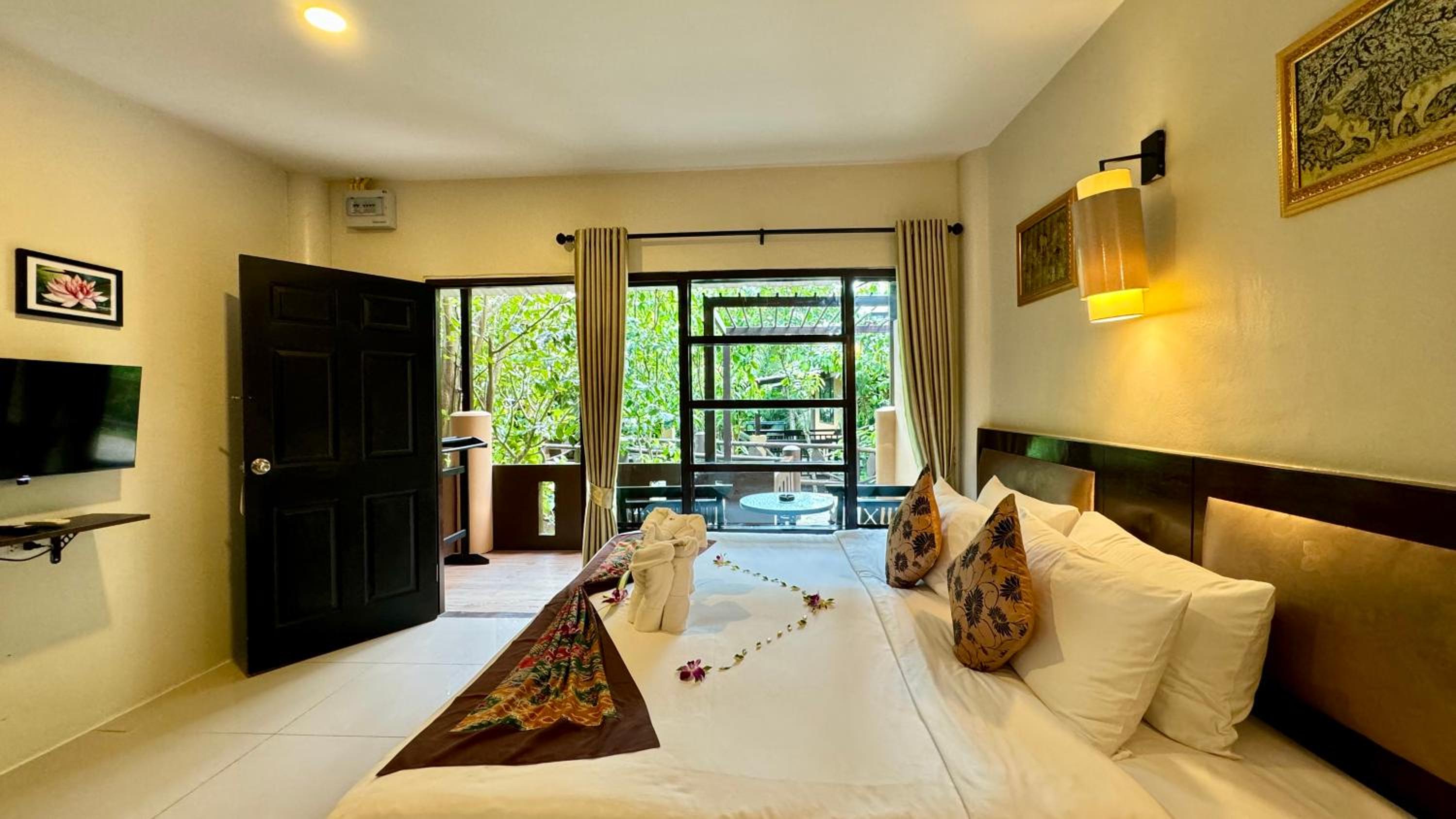 Superior Double or Twin Room - Photo 9