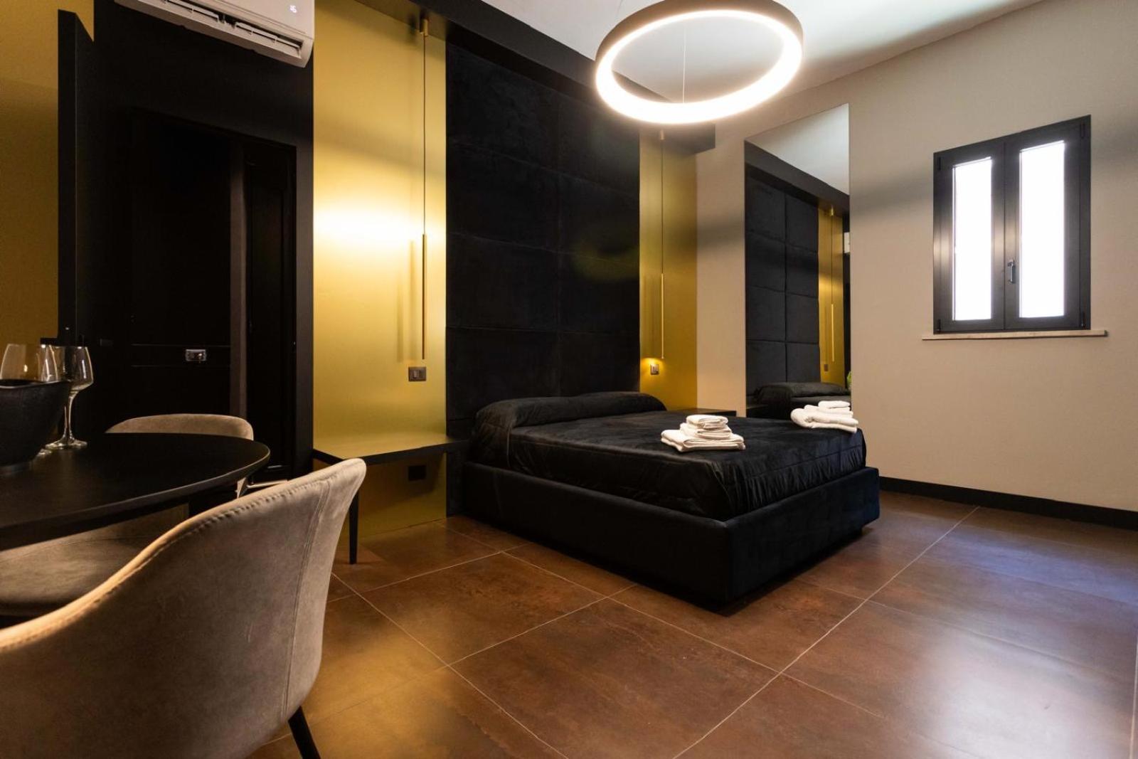 One-Bedroom House photo 2