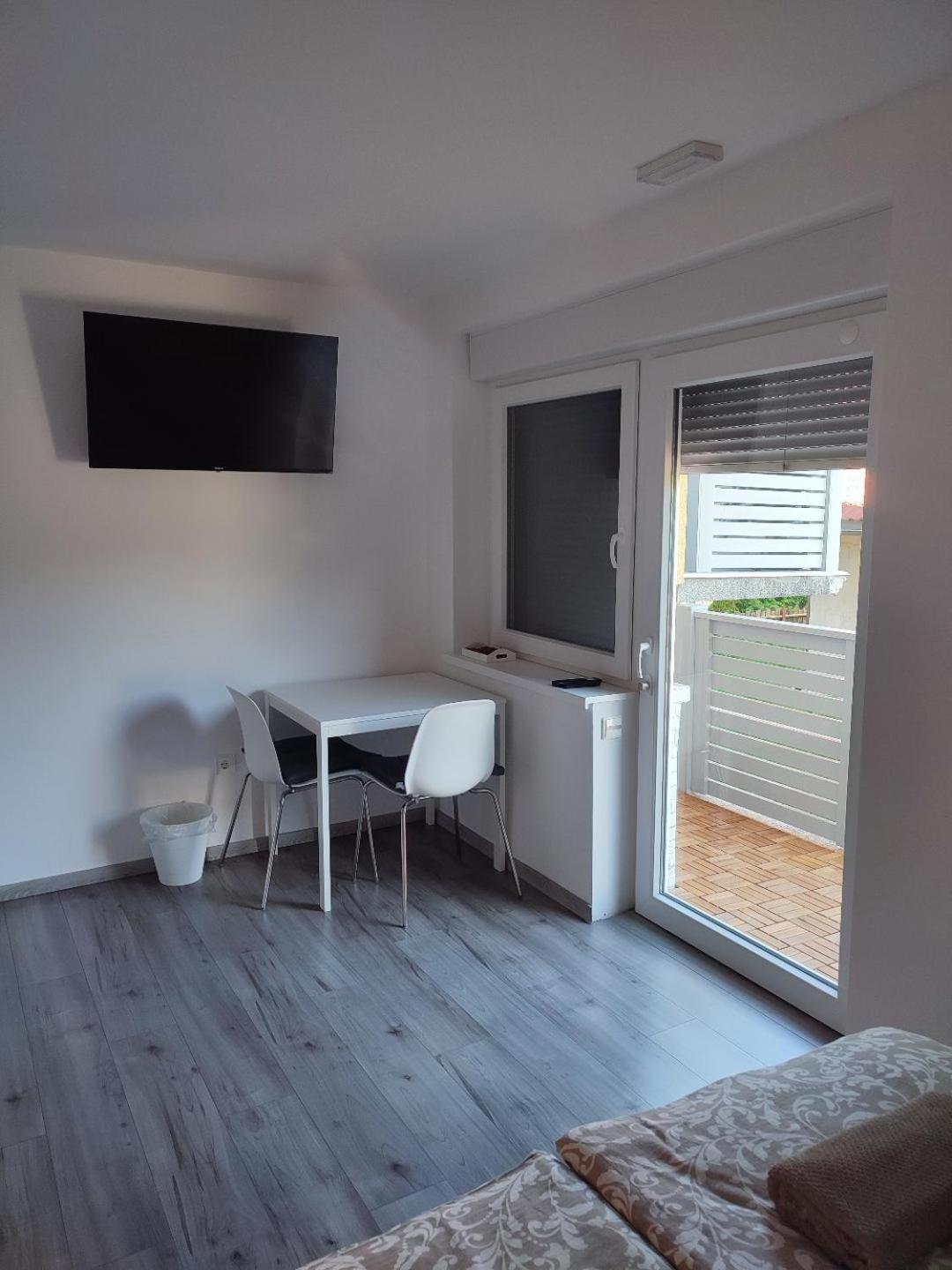 Studio with Balcony