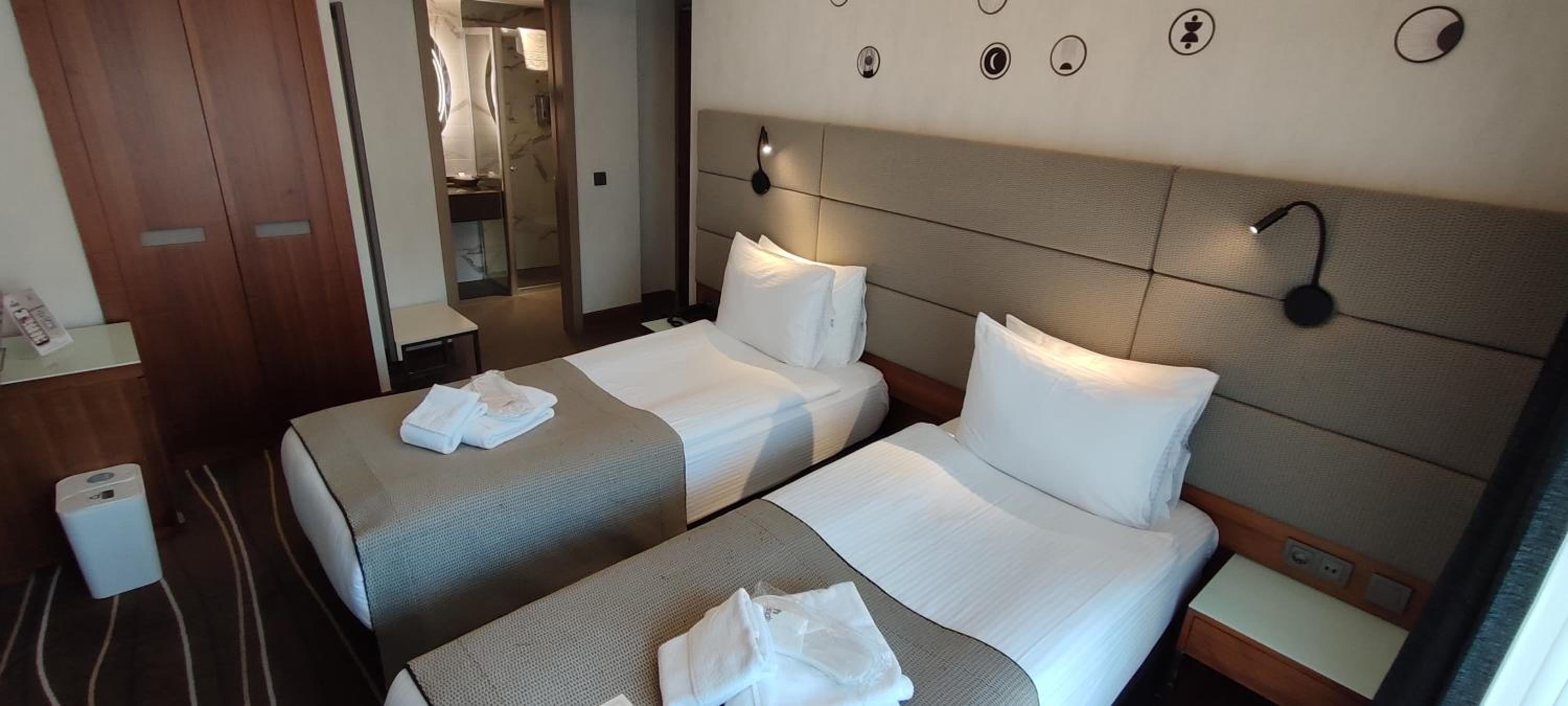 Premium Family Room