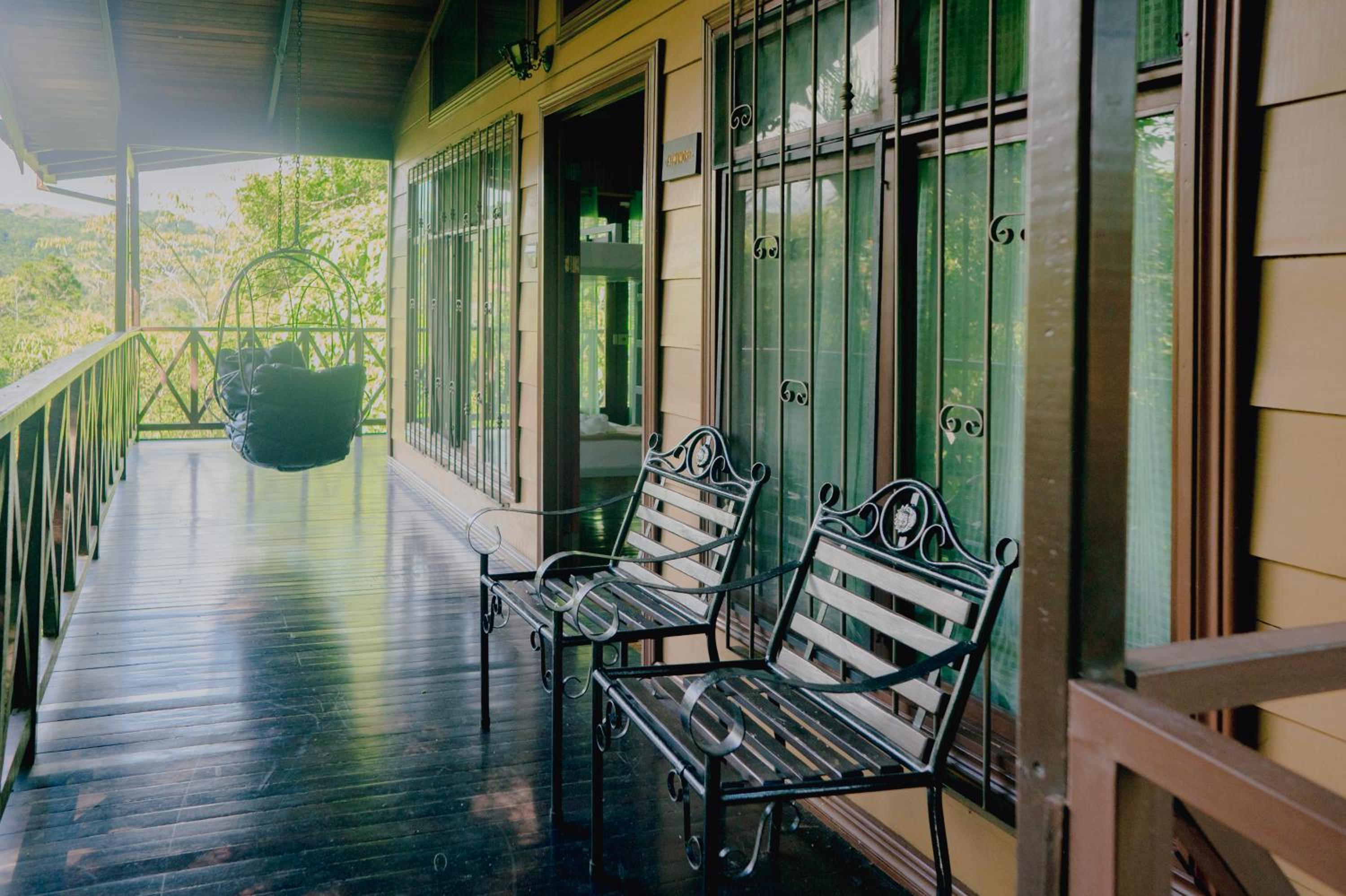 Three-Bedroom Cottage photo 2