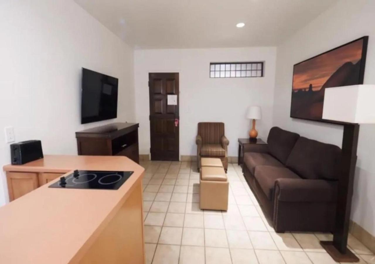 Apartment photo 1