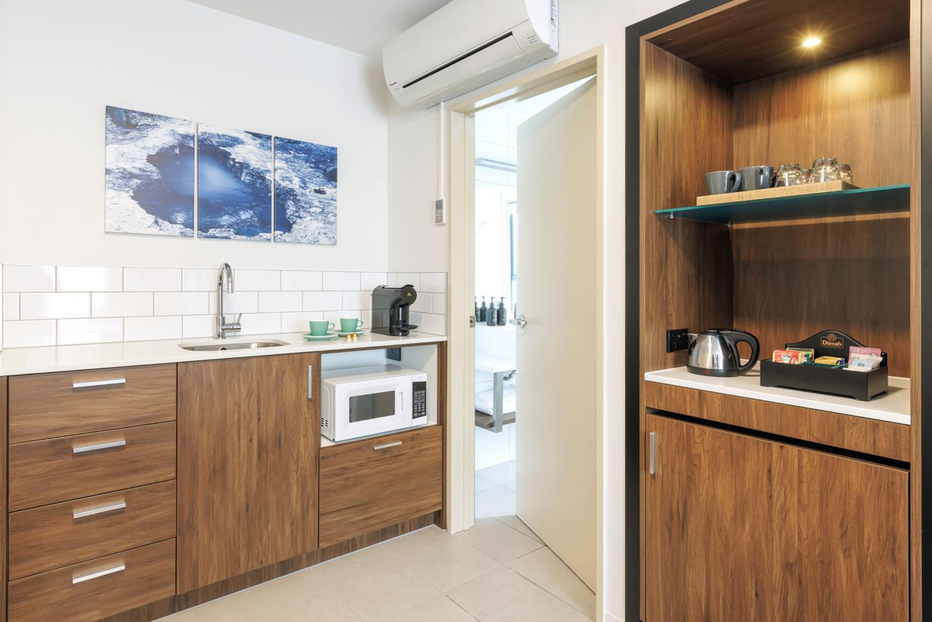 Family Suite - Photo 6
