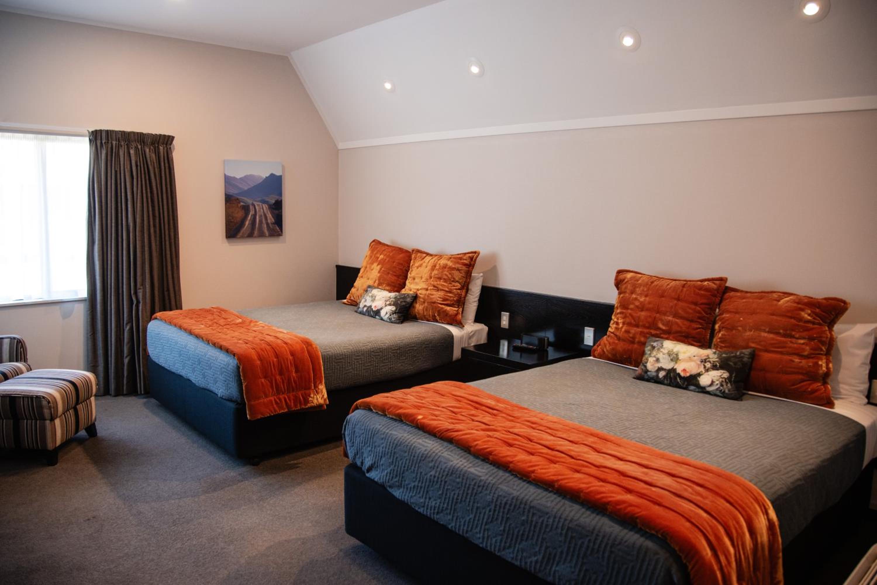 Superior Queen Room with Two Queen Beds photo 1