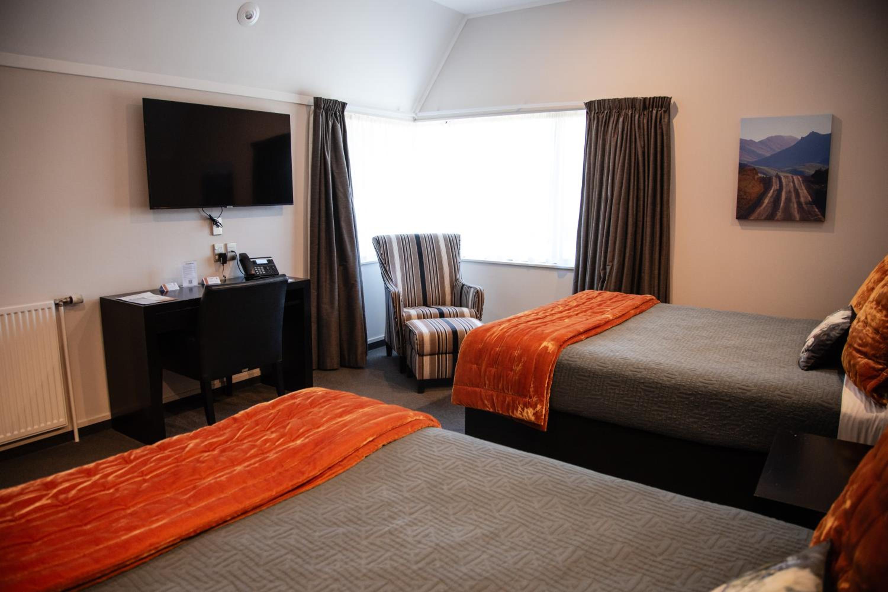 Superior Queen Room with Two Queen Beds photo 2