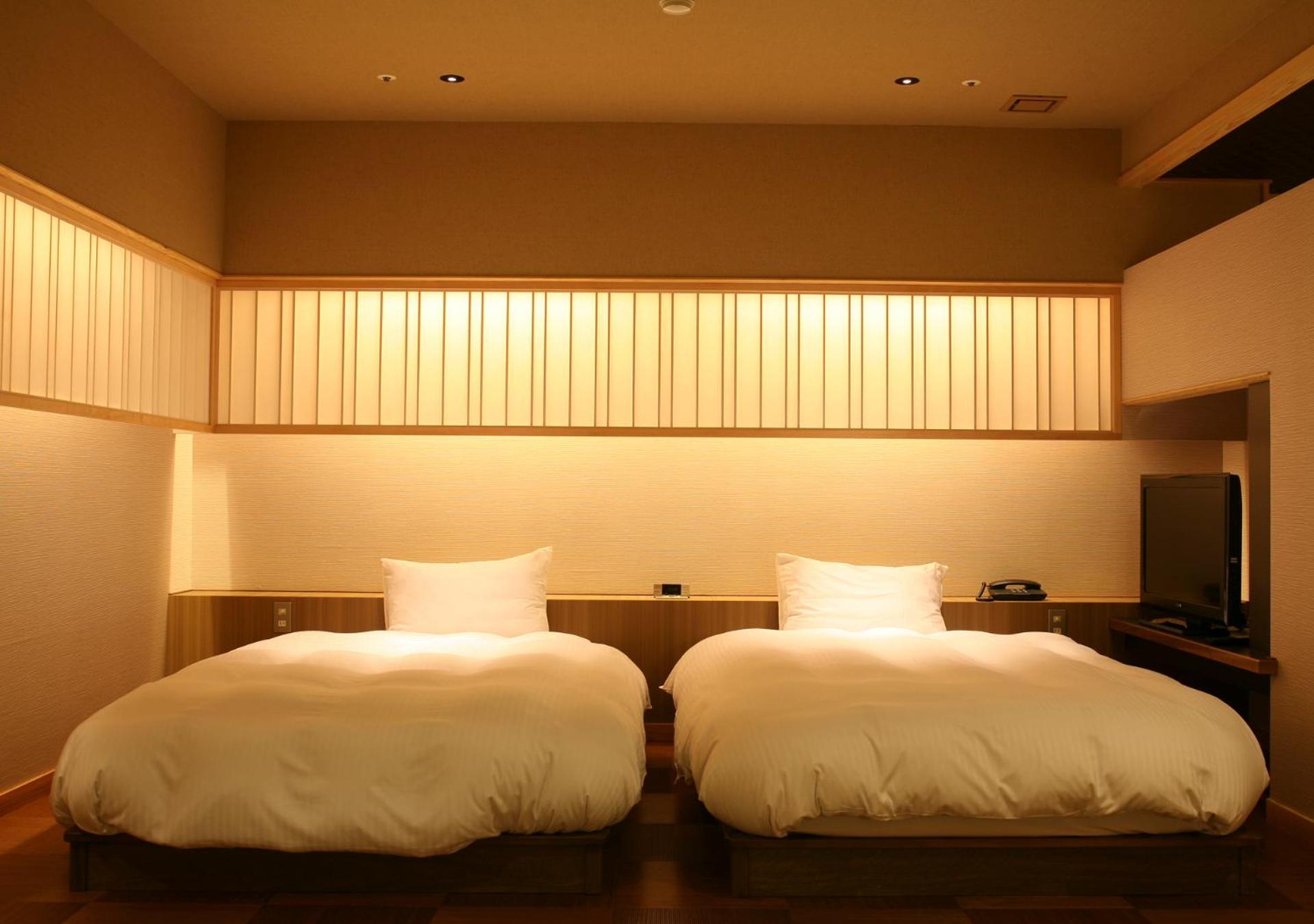 Japanese Western Suite with Open Air Bath Type B - Non-Smoking (1st Floor) photo 2