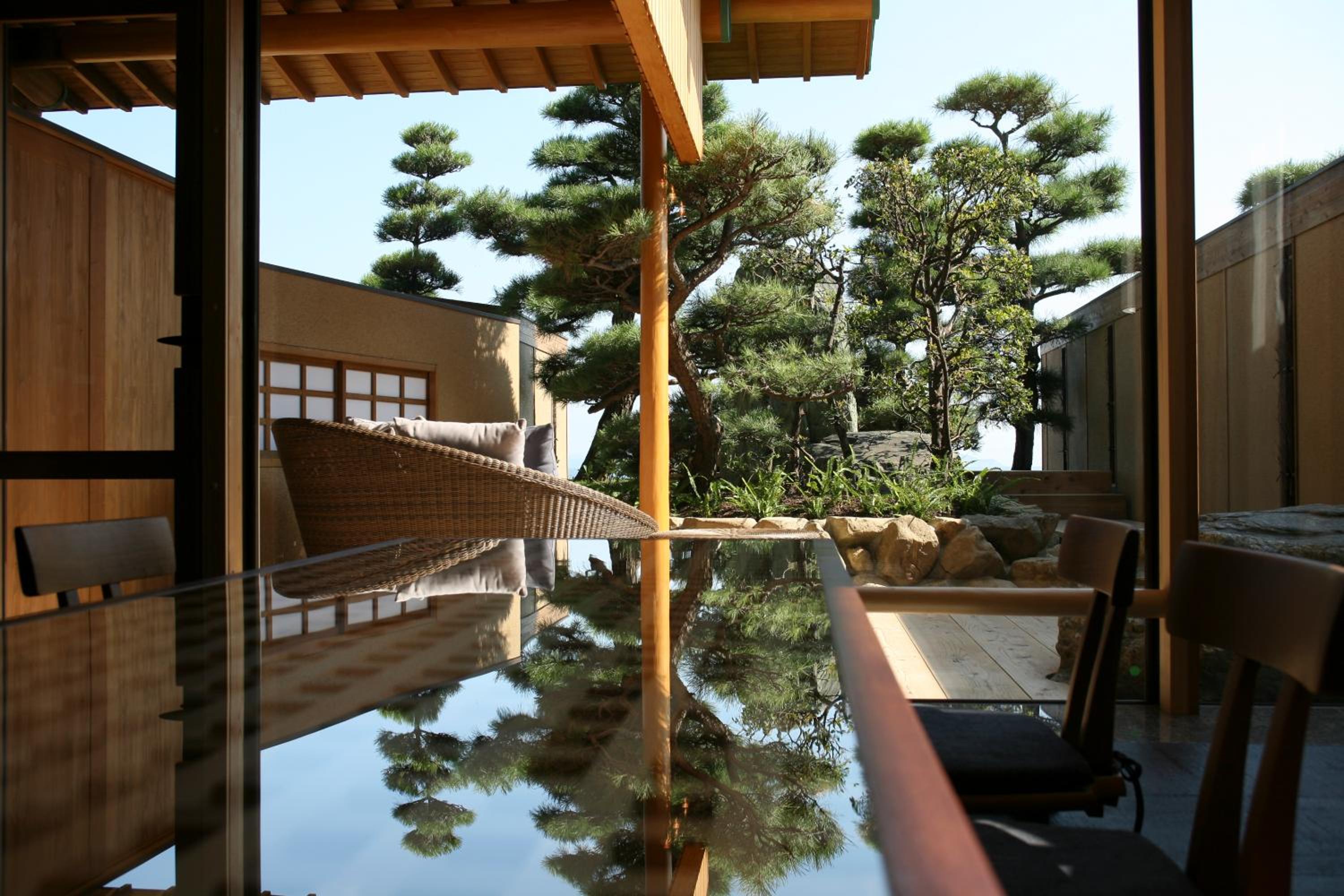 Japanese Western Suite with Open Air Bath Type E - Non-Smoking (1st Floor) - Photo 3