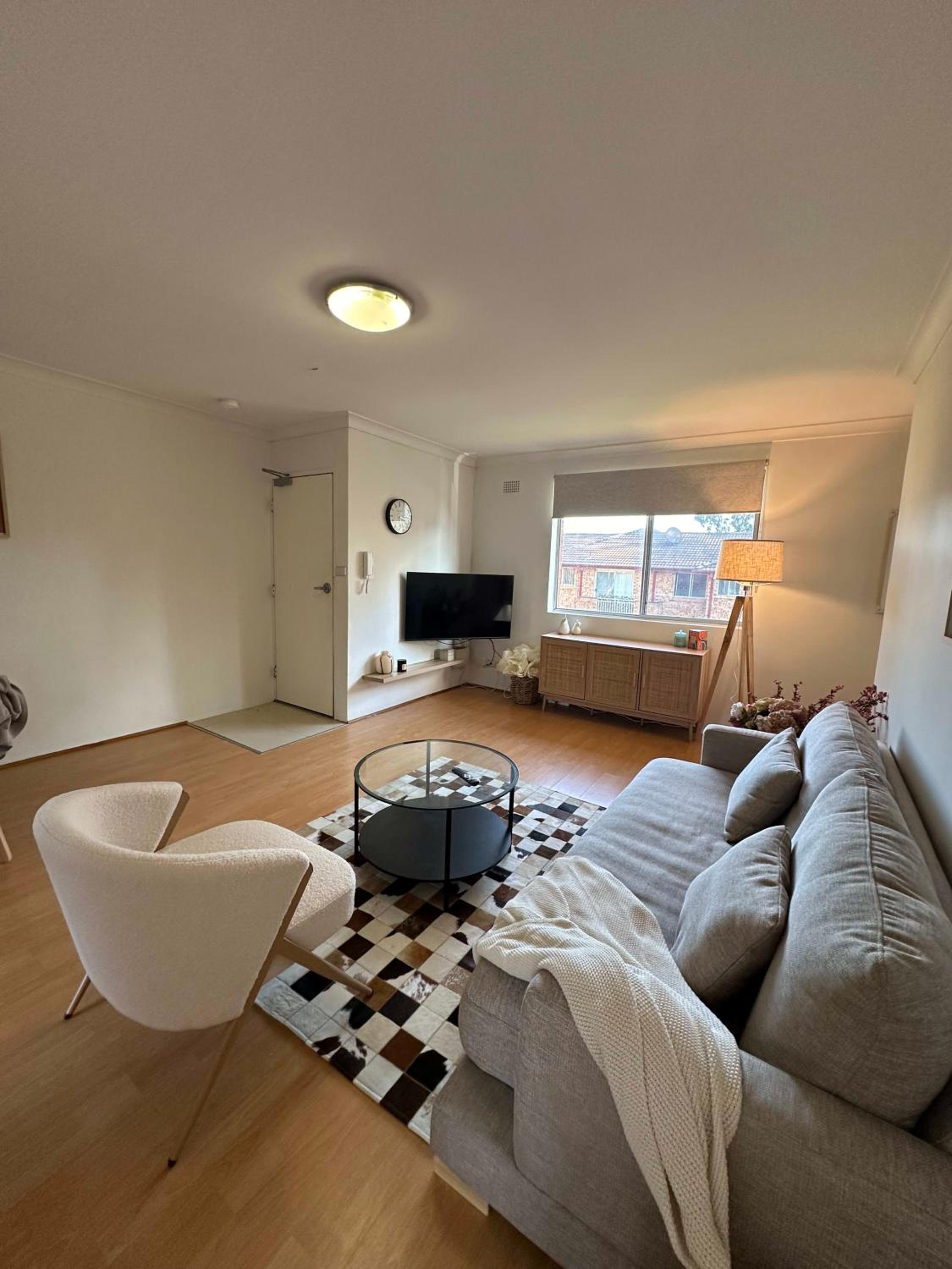 Apartment photo 1
