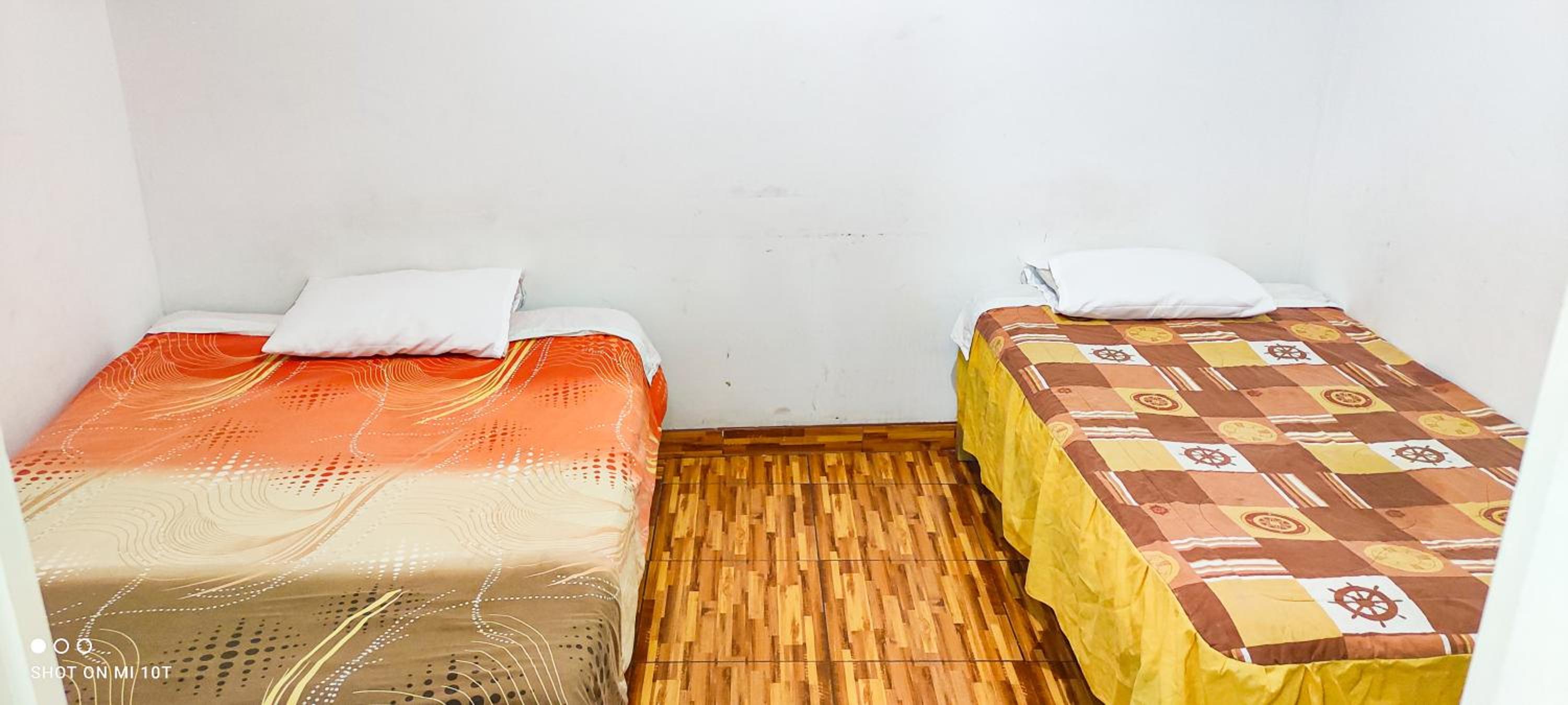 Twin Room With Private Bathroom photo 1