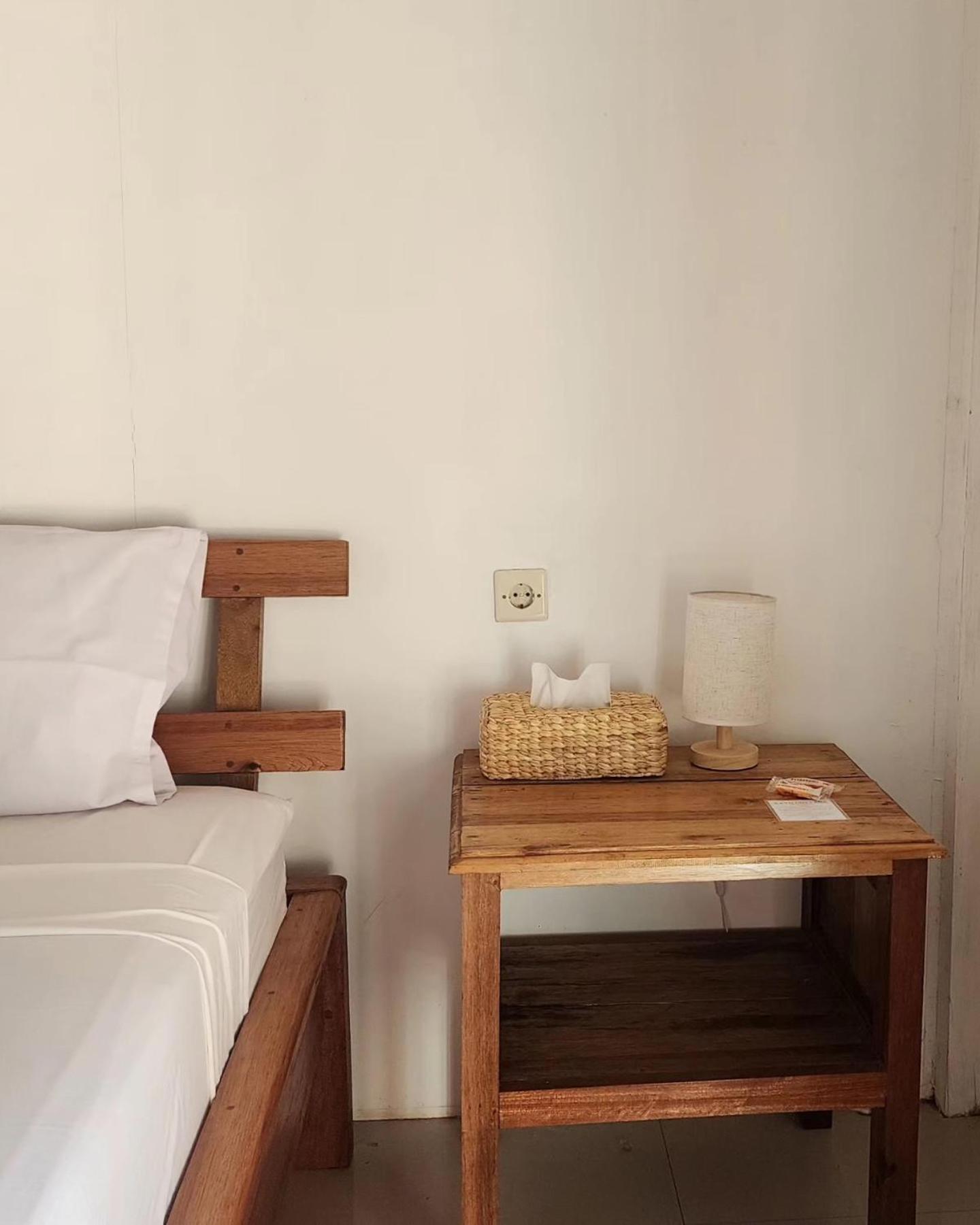 One-Bedroom House - Photo 22