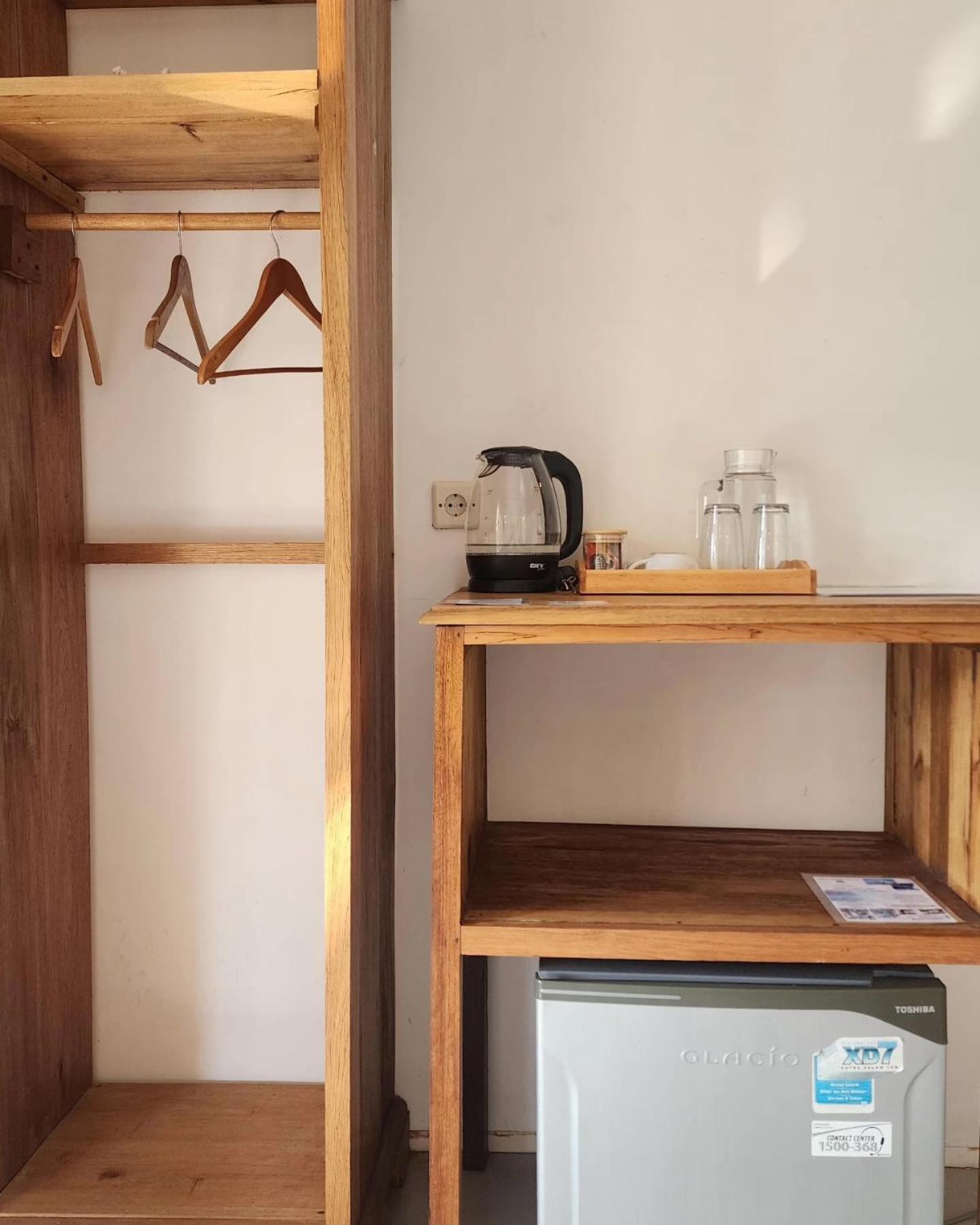 One-Bedroom House - Photo 26