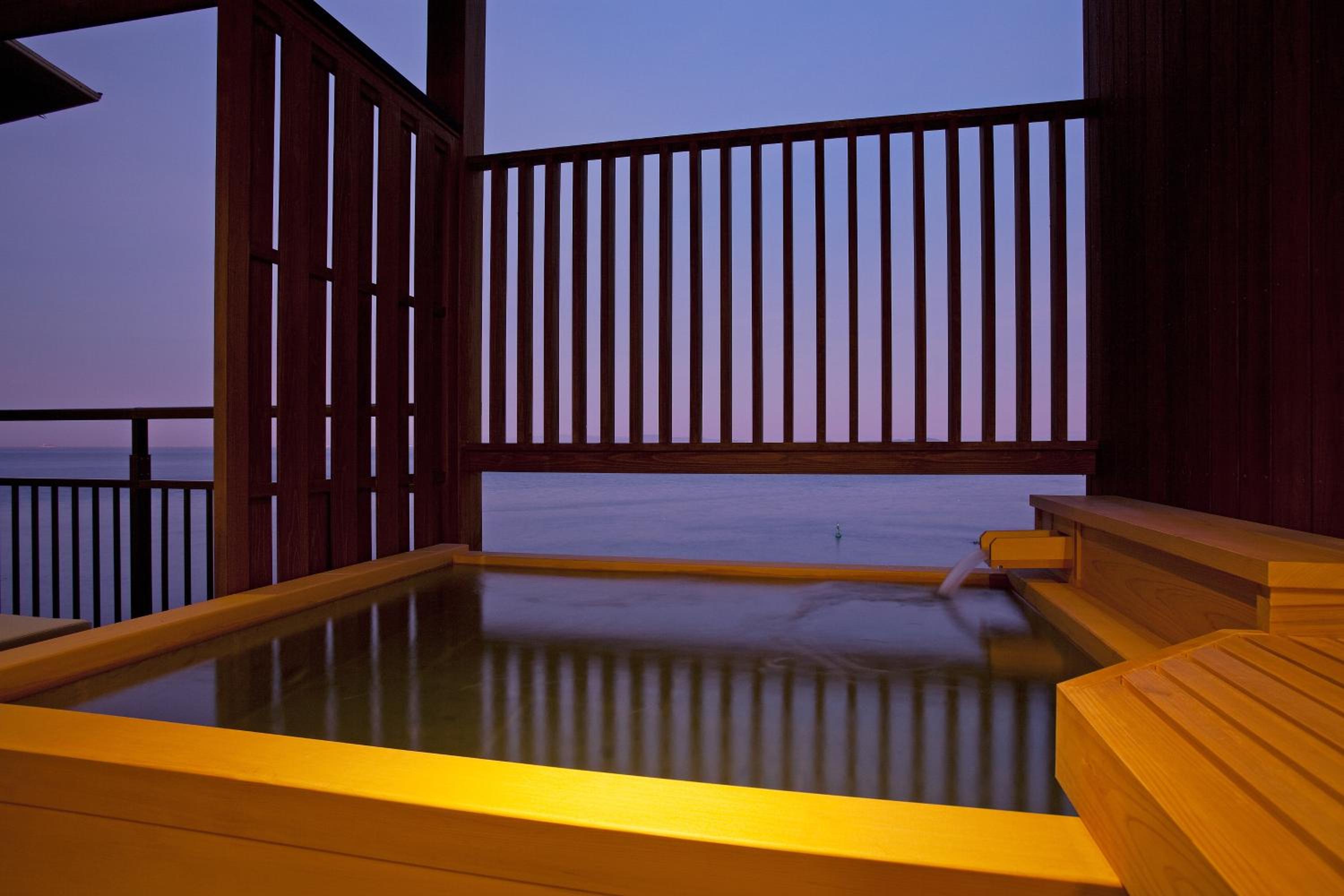 Japanese Western Suite with Open Air Bath Type G - Non-Smoking (5th-8th Floor) - Photo 2