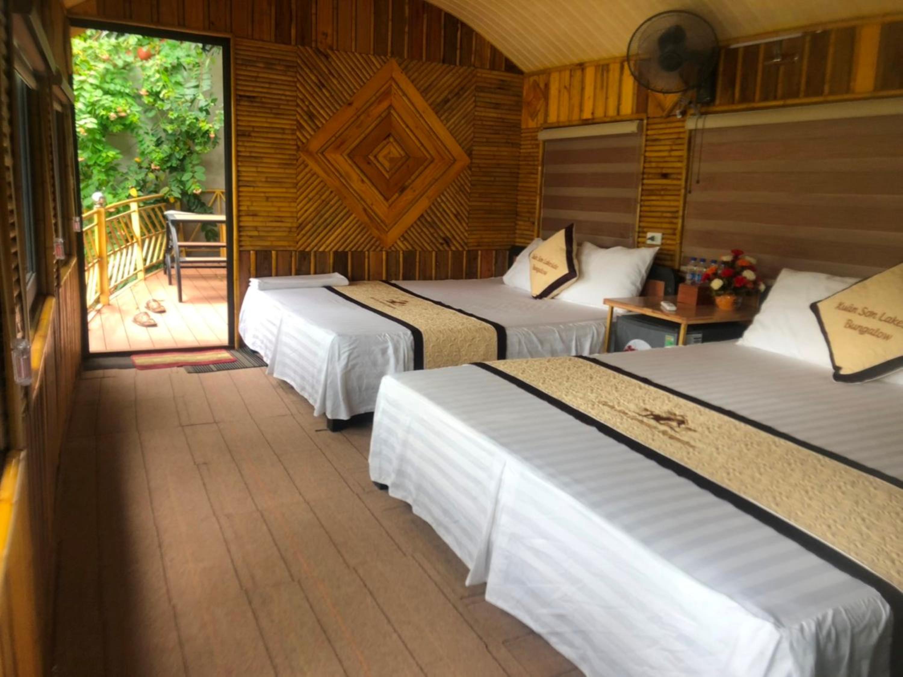 Superior Quadruple Room - Photo 9