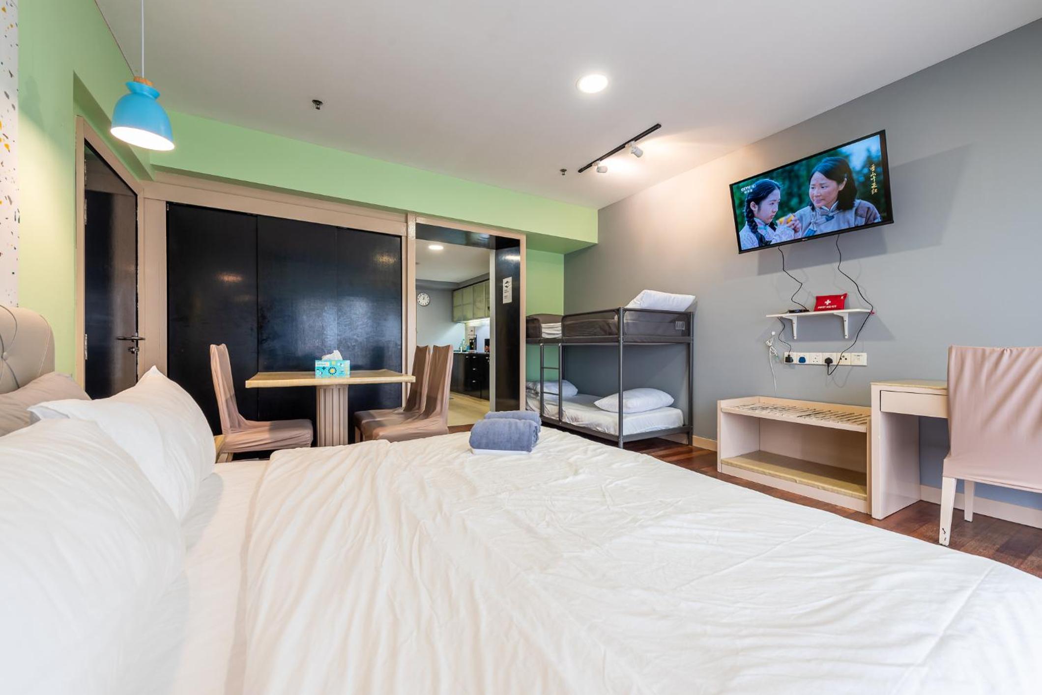 Family Suite - Photo 1