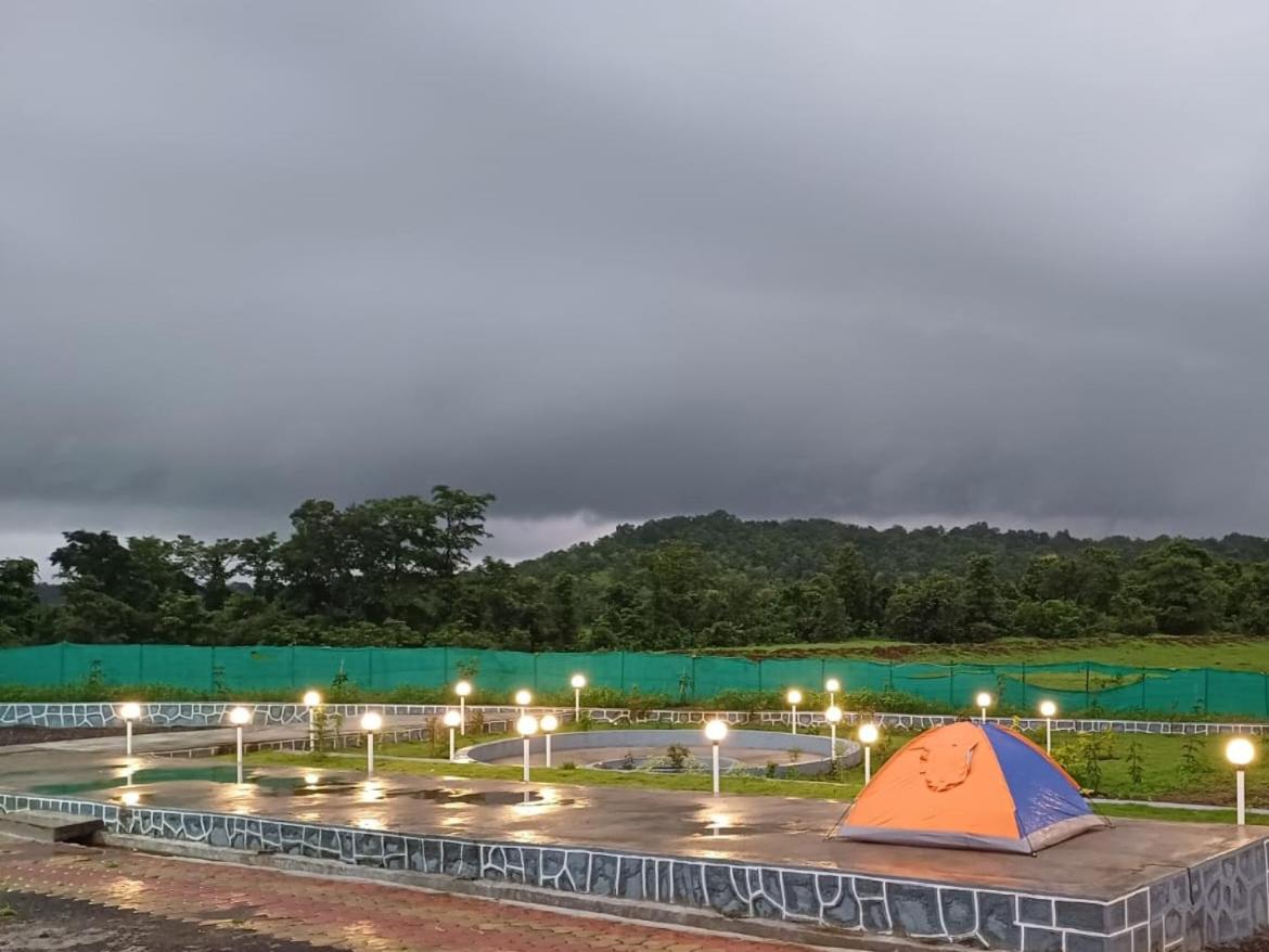 Tent - Photo 8