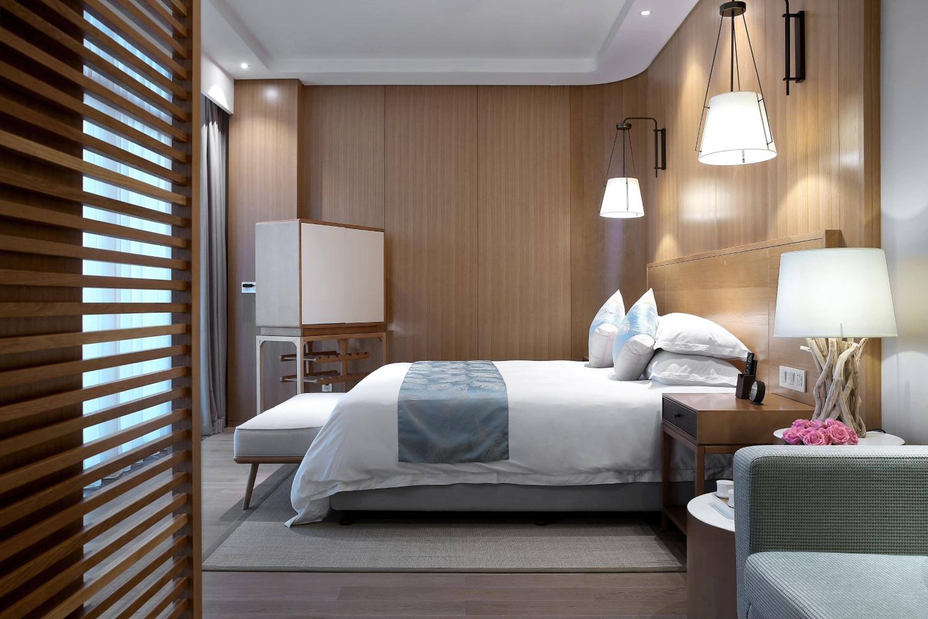 Deluxe Suite with Sea View photo 1
