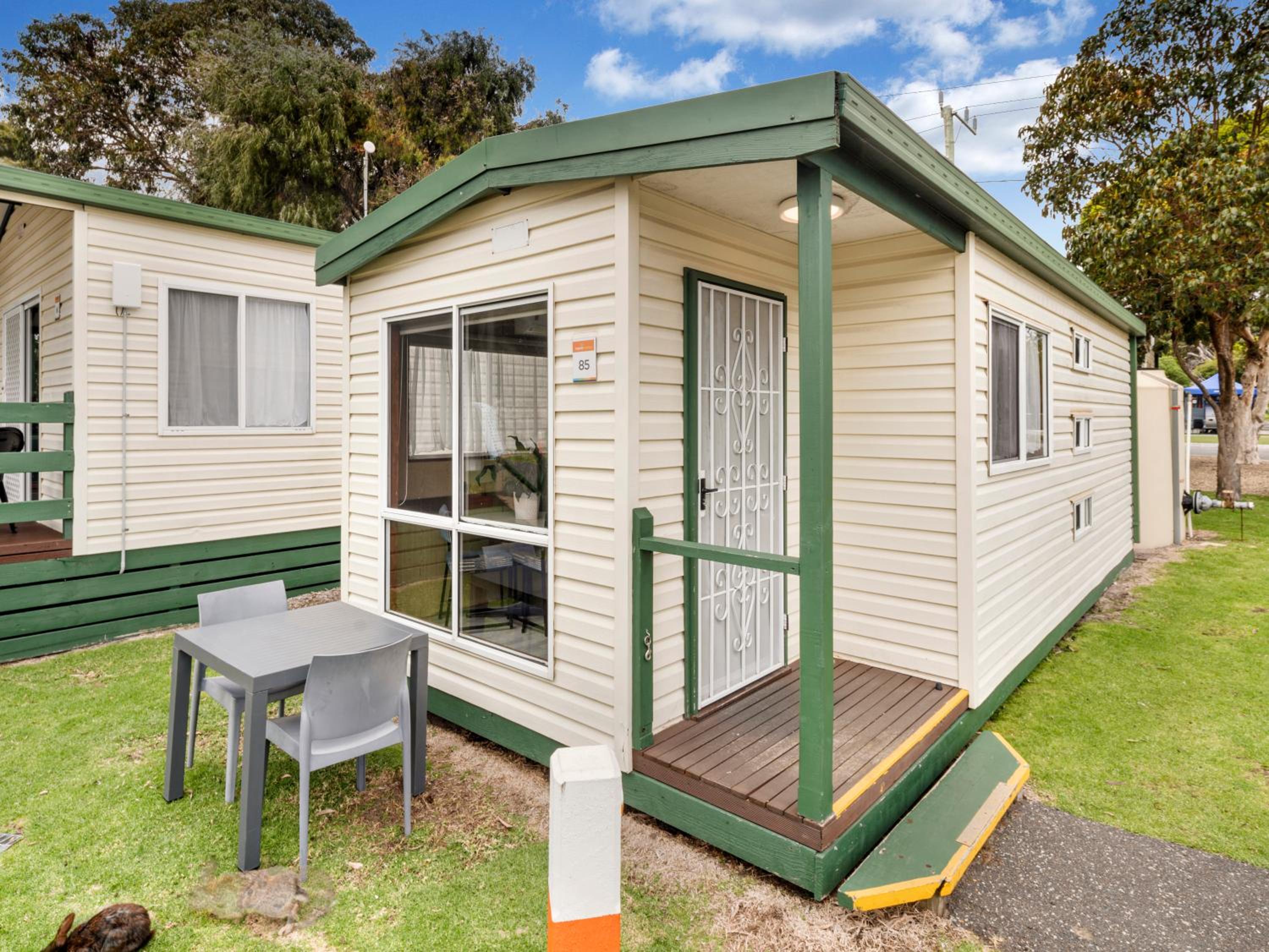1 Bedroom Cabin photo 2