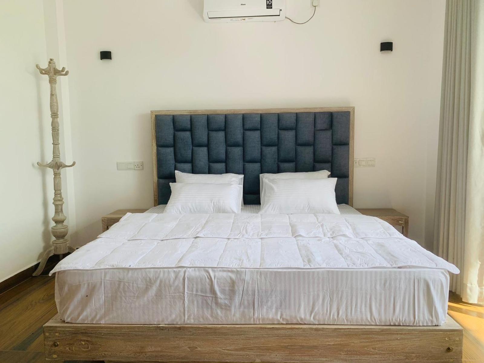Double Room with Balcony photo 2