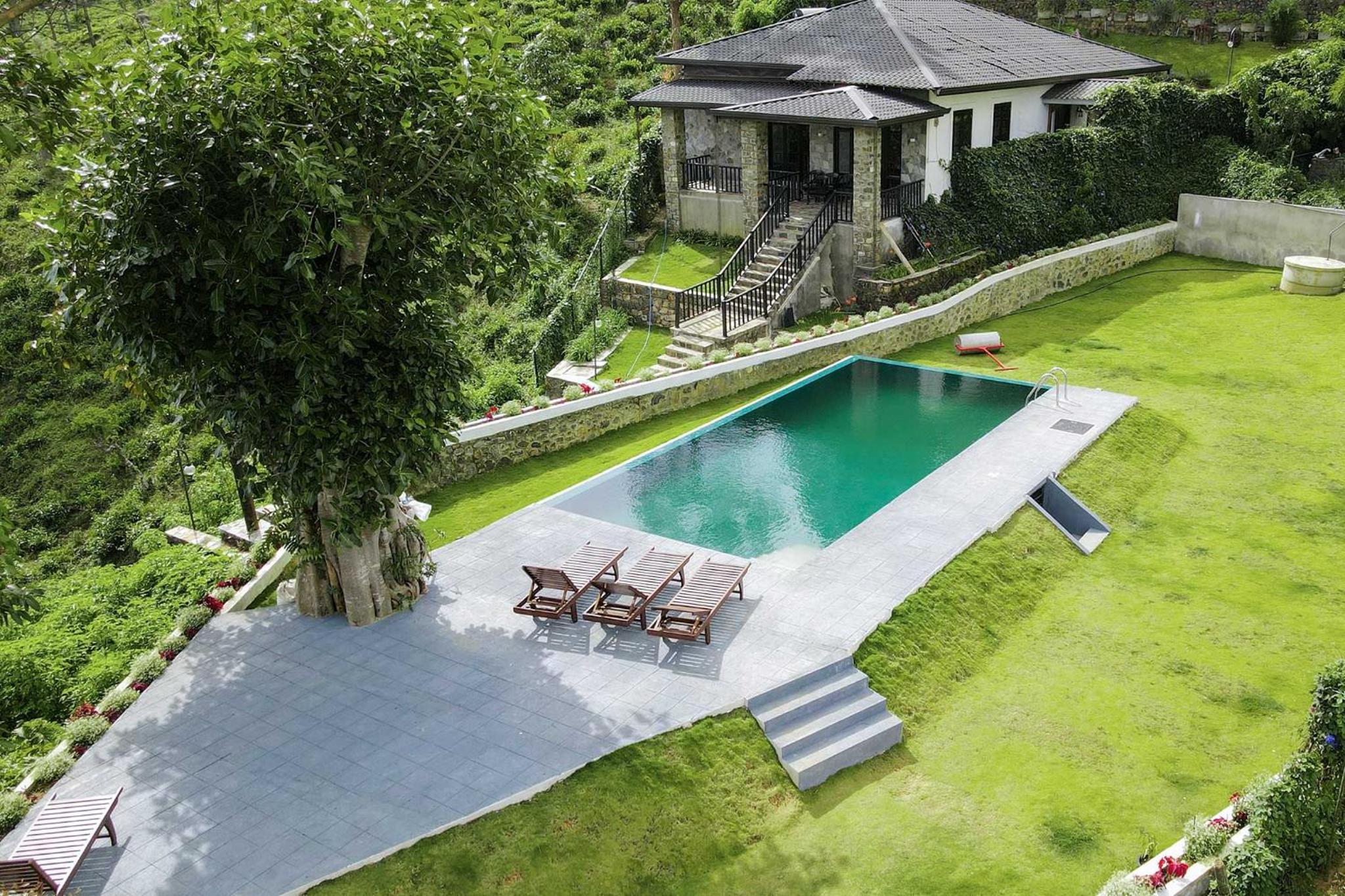 Villa with Private Pool photo 1