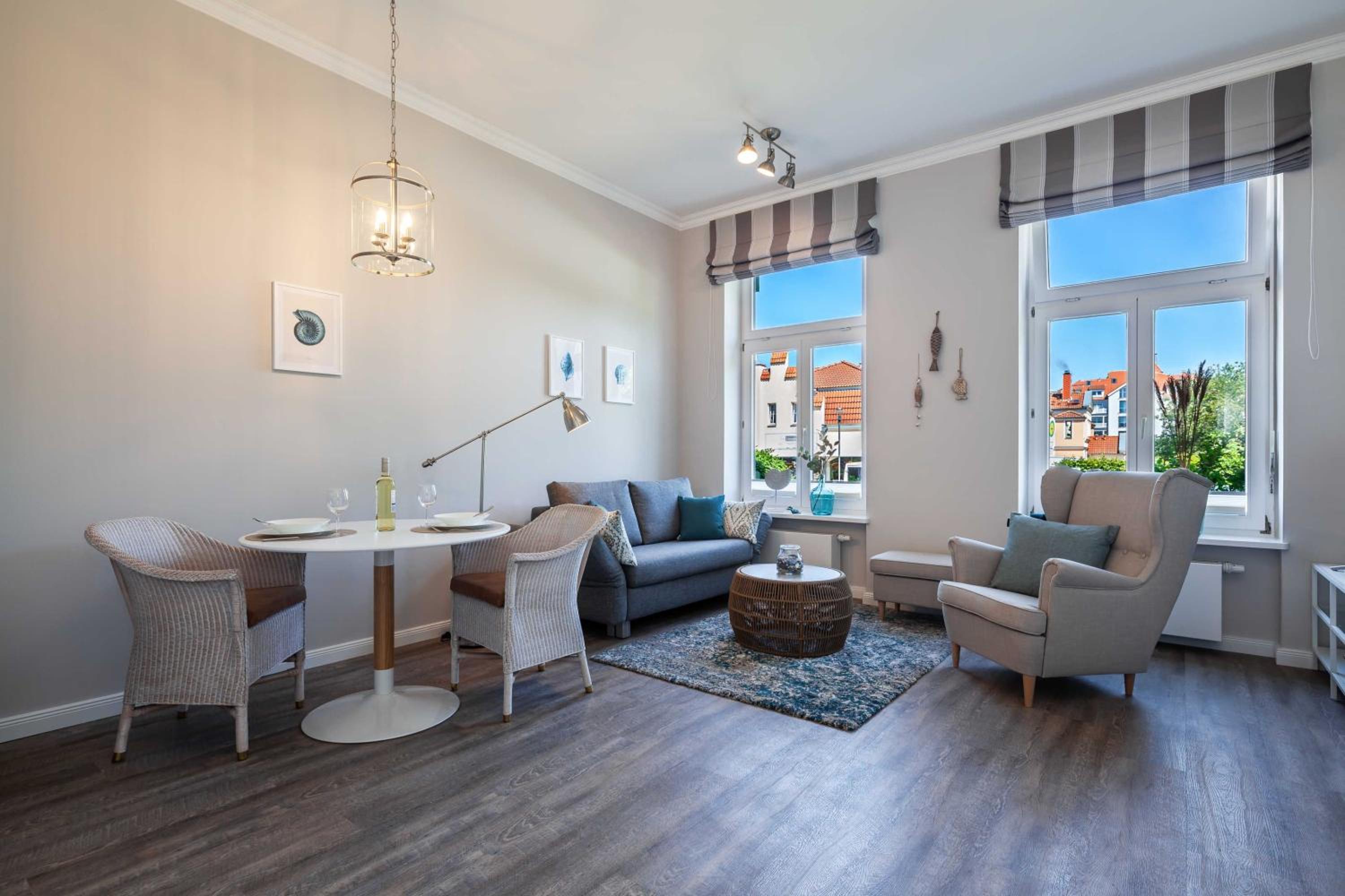 One-Bedroom Apartment with Balcony