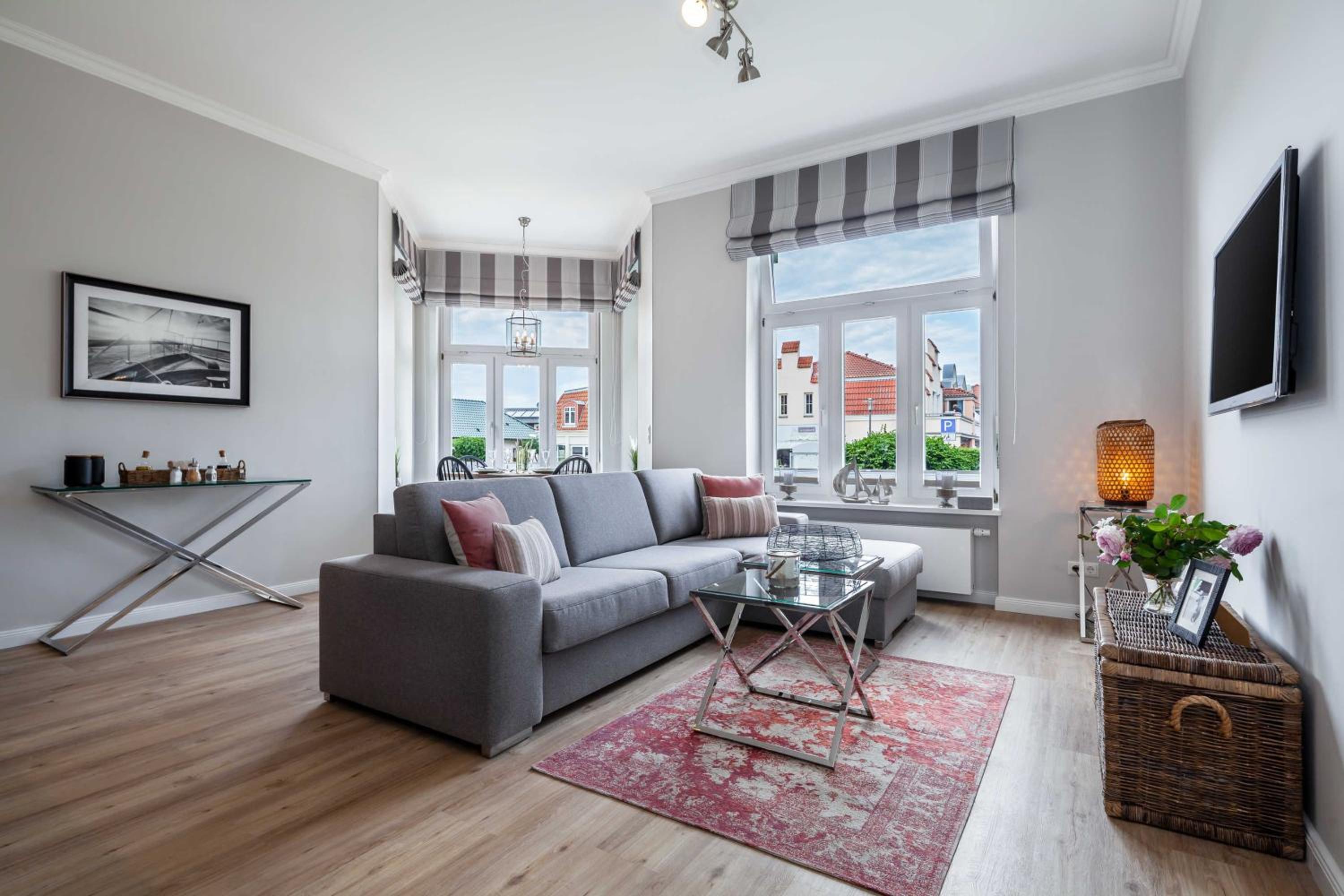 One-Bedroom Apartment with Balcony