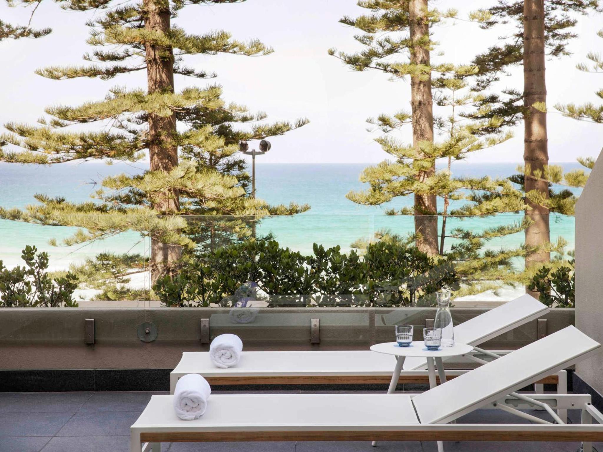 Ocean Terrace King Room
