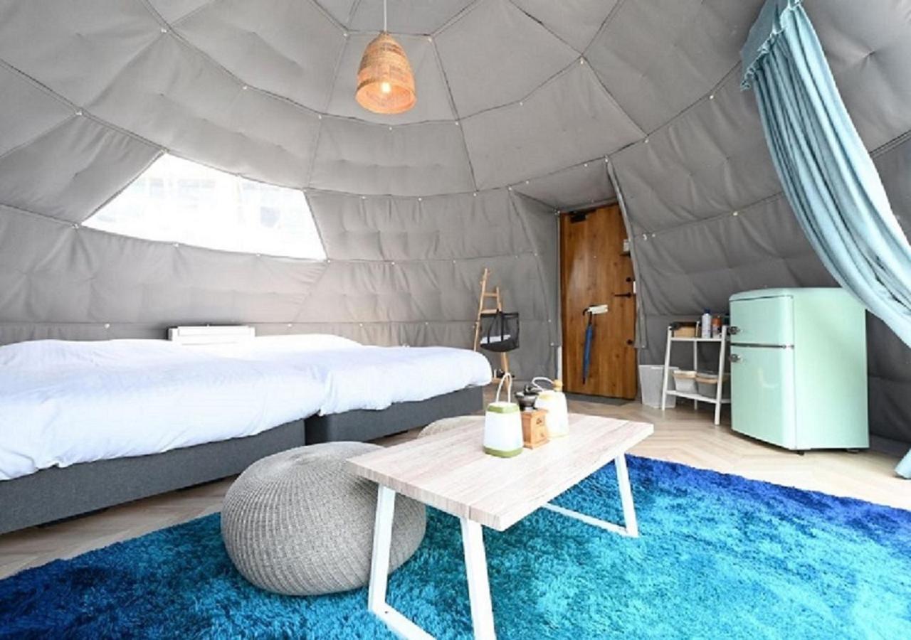 Dome Tent with Double Bed photo 1