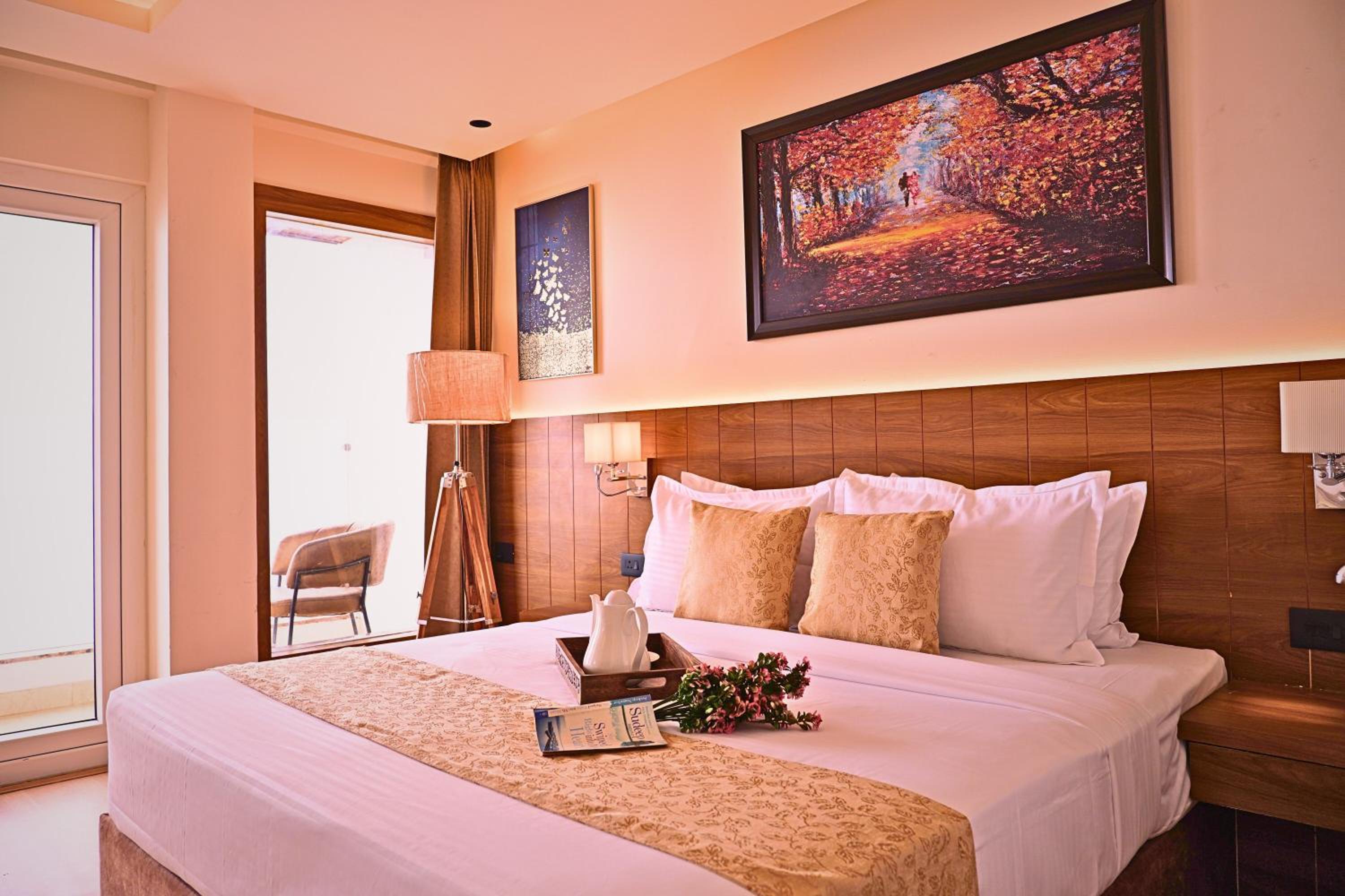Deluxe Double Room with Balcony