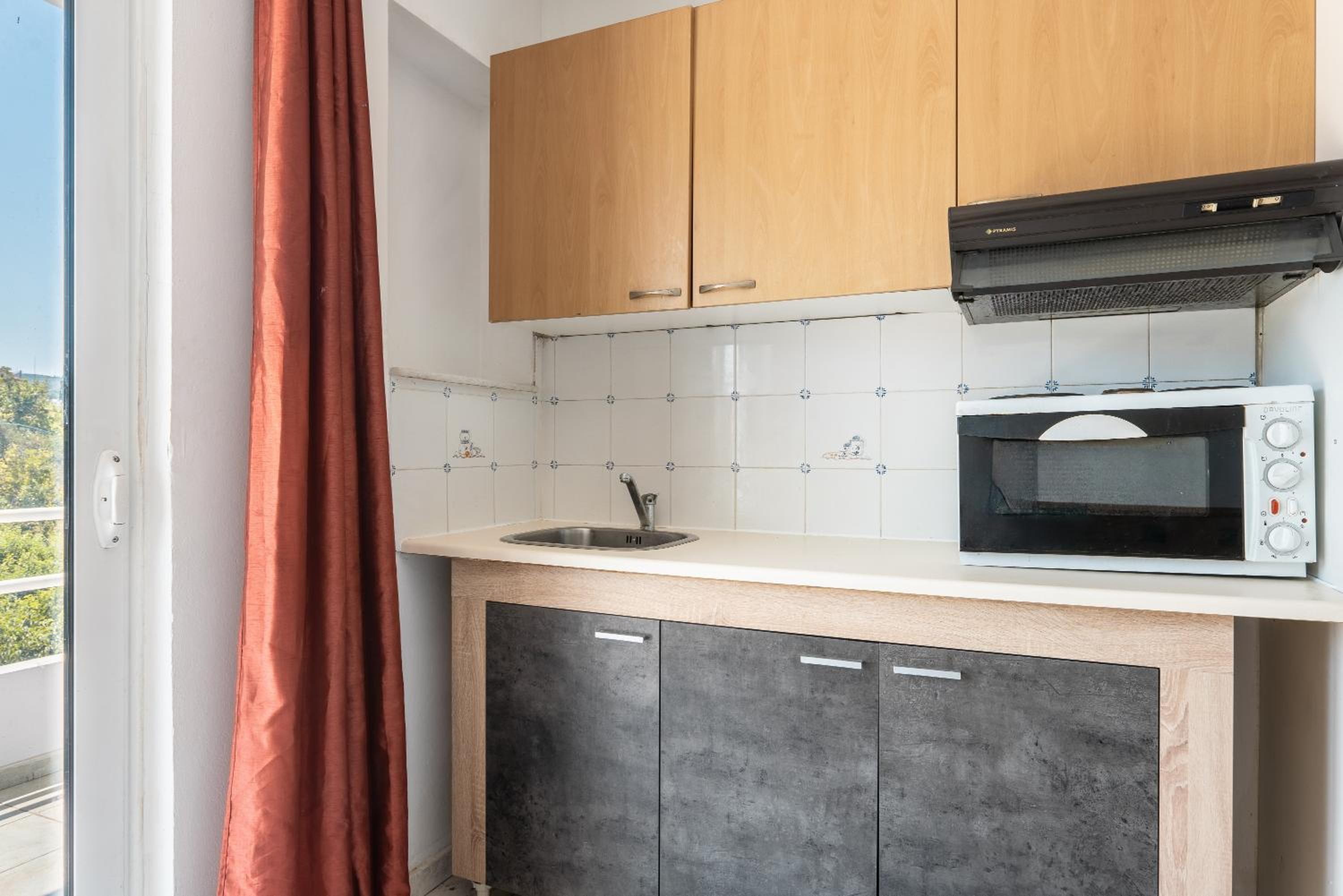 Superior One-Bedroom Apartment photo 2